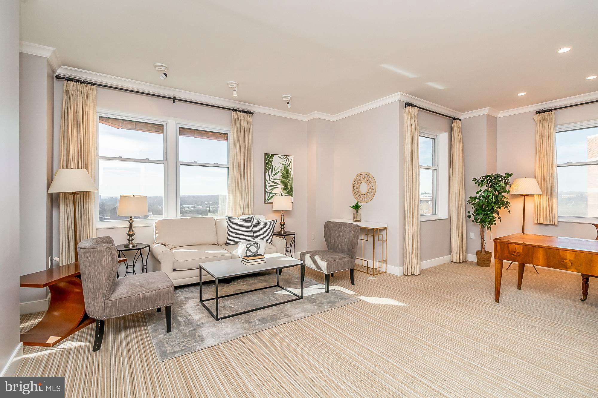 THE COLONNADE - Residential