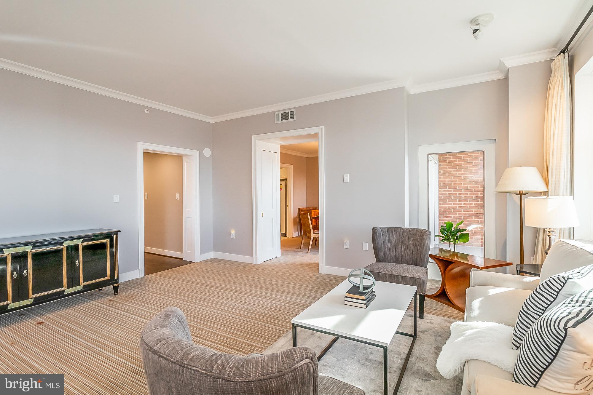 THE COLONNADE - Residential