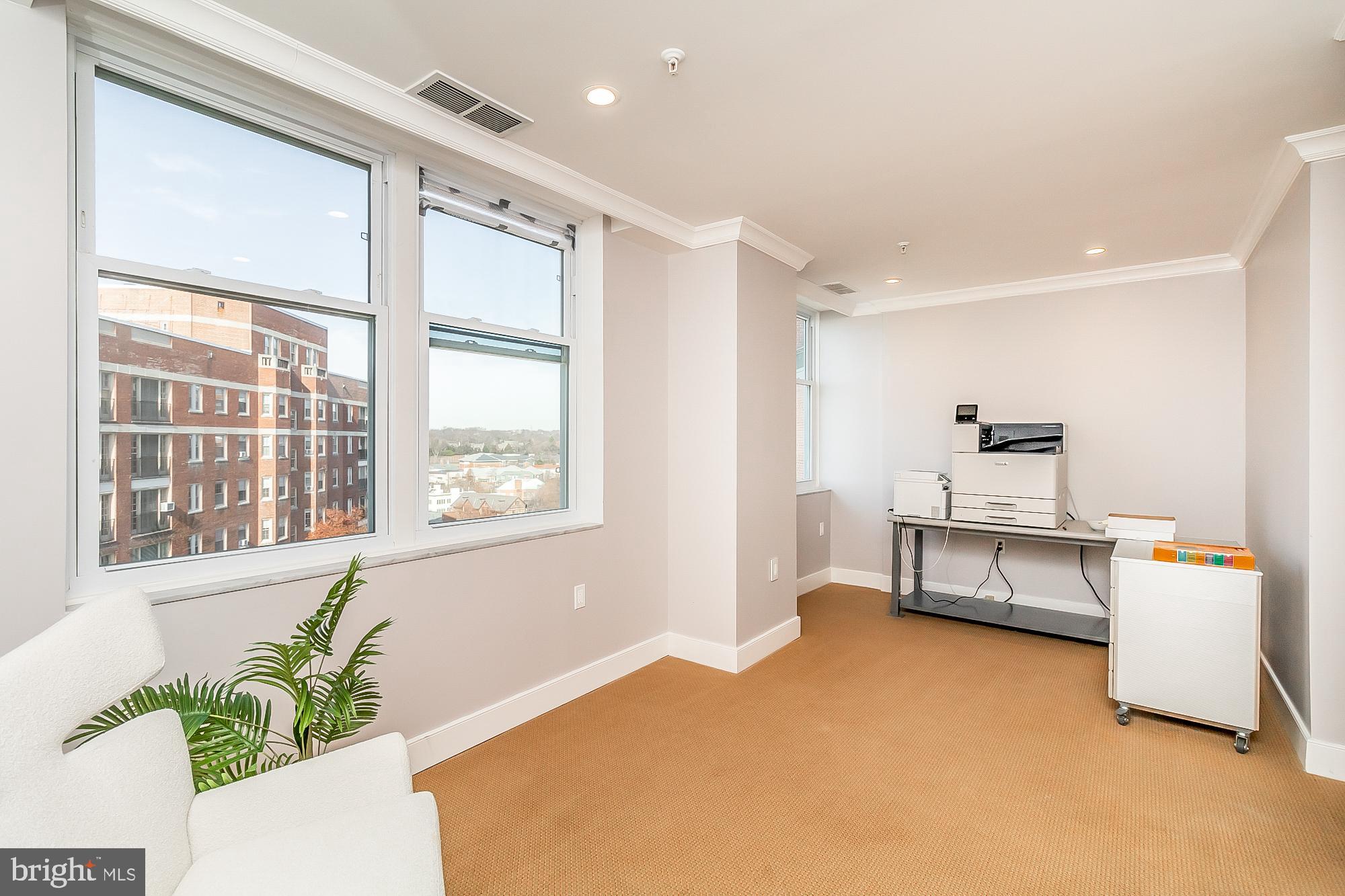 THE COLONNADE - Residential