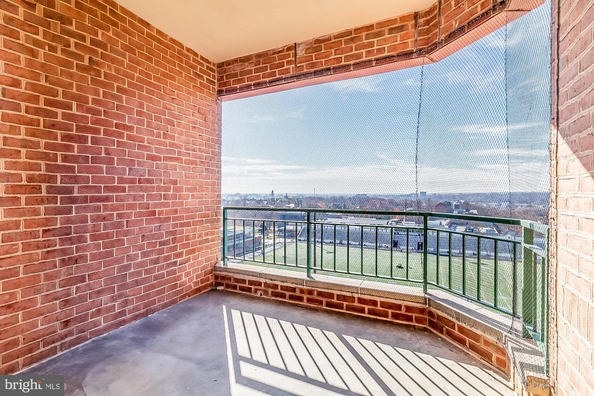 THE COLONNADE - Residential