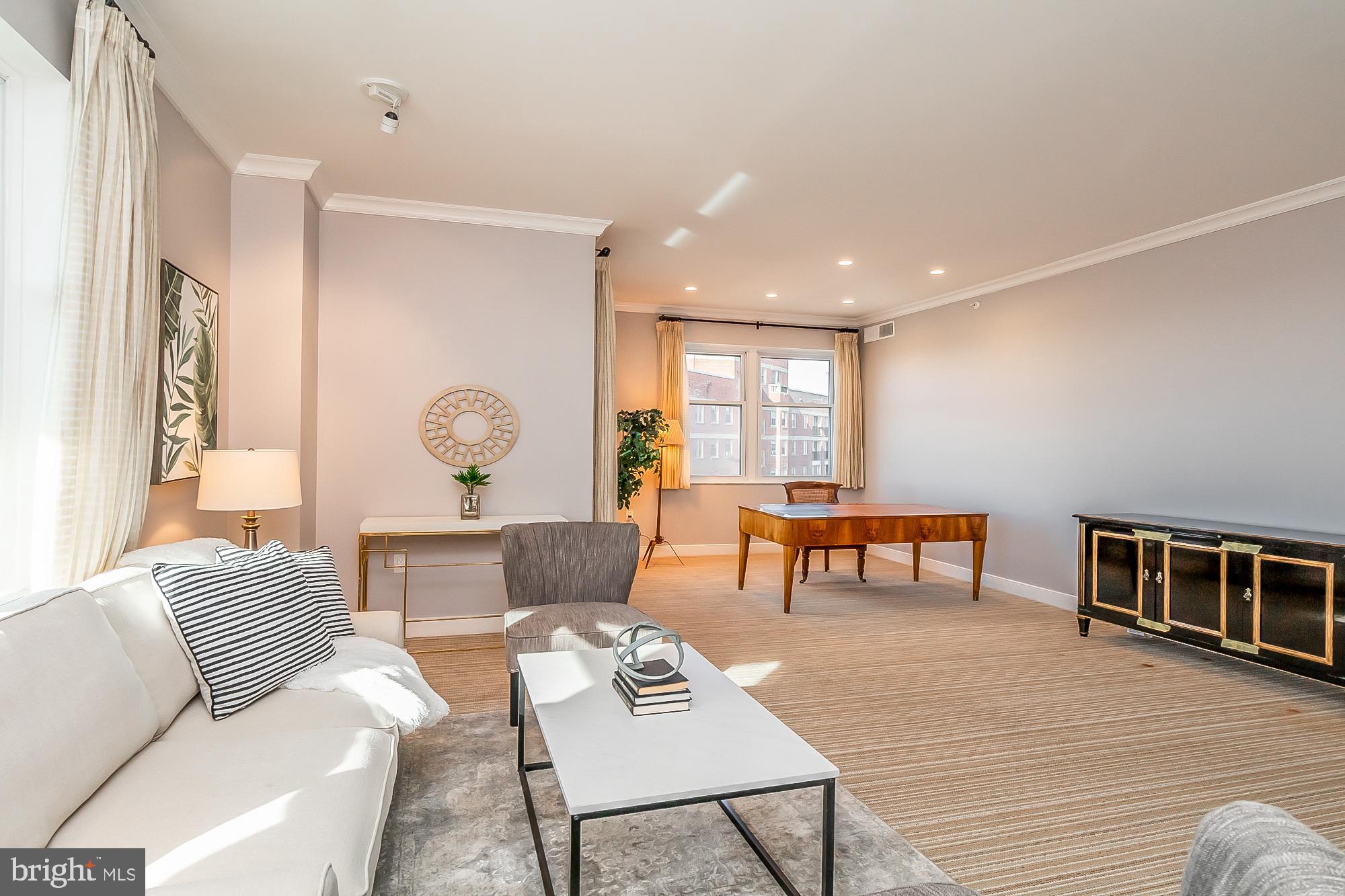 THE COLONNADE - Residential