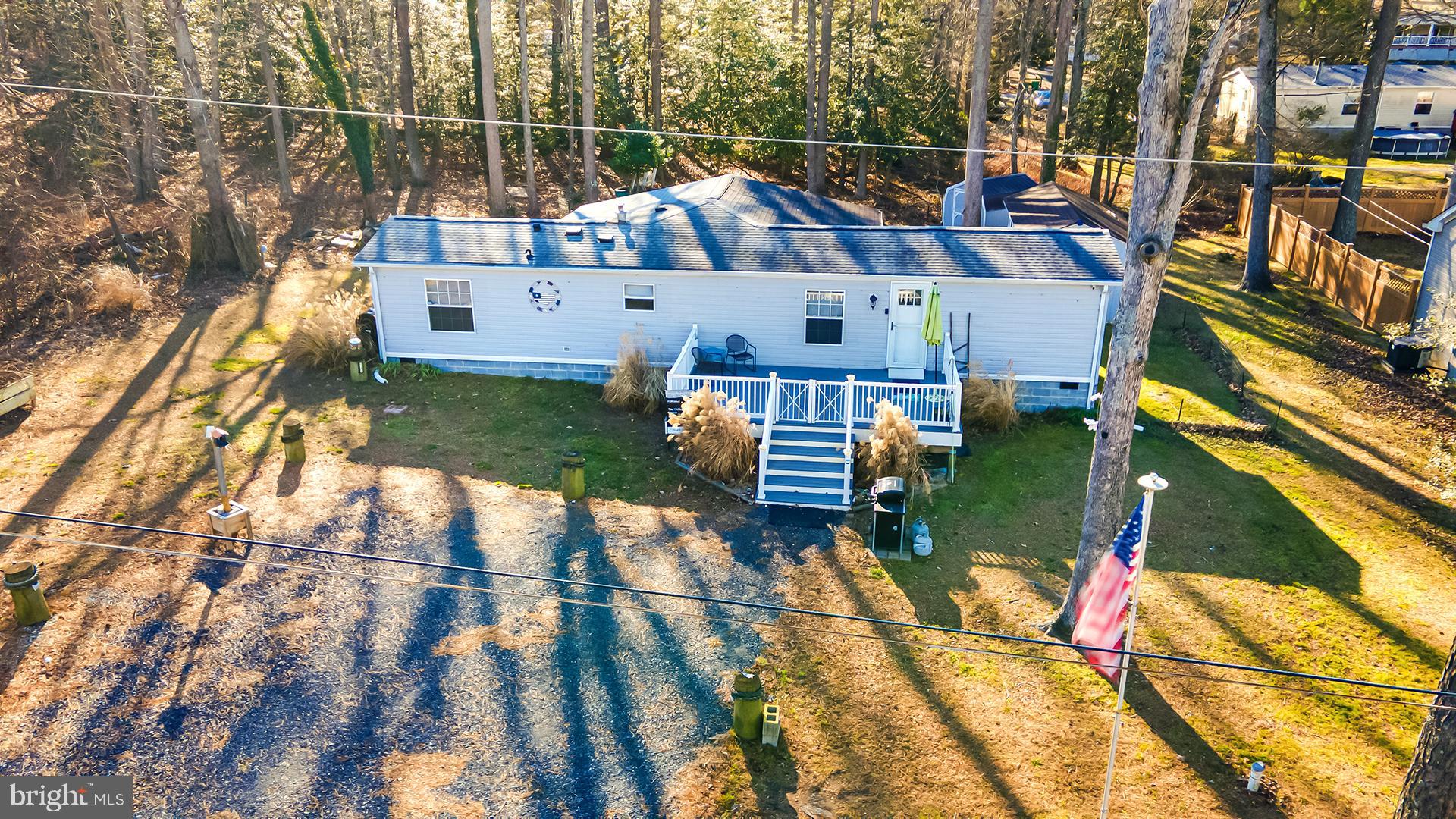 ANGOLA NECK PARK - Residential