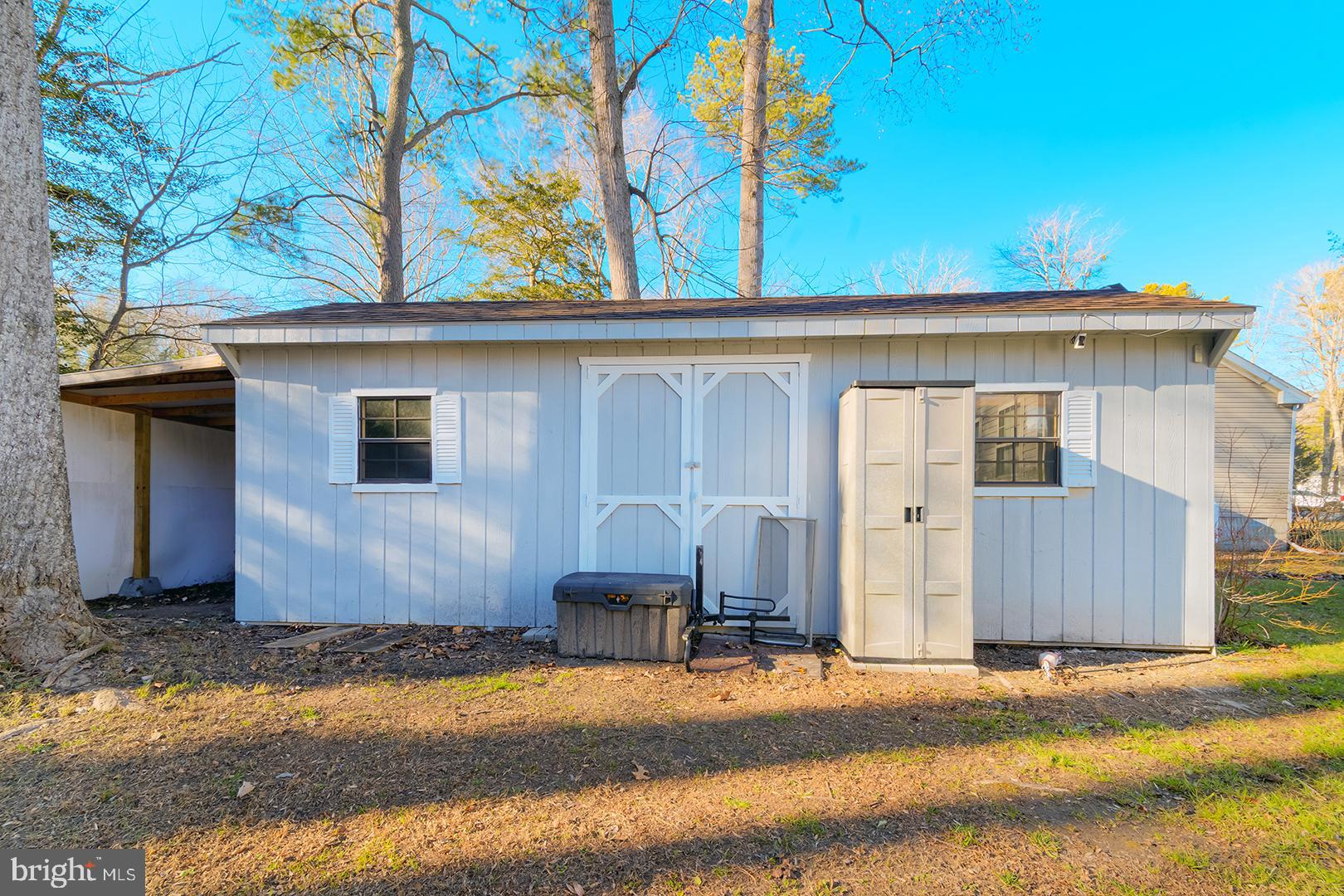 ANGOLA NECK PARK - Residential