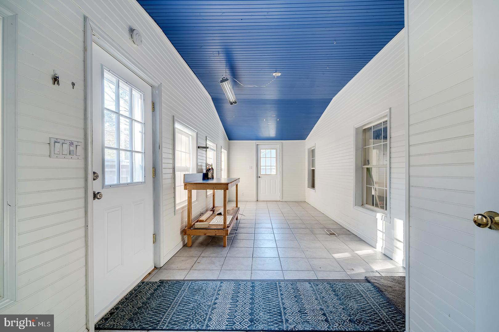 ANGOLA NECK PARK - Residential