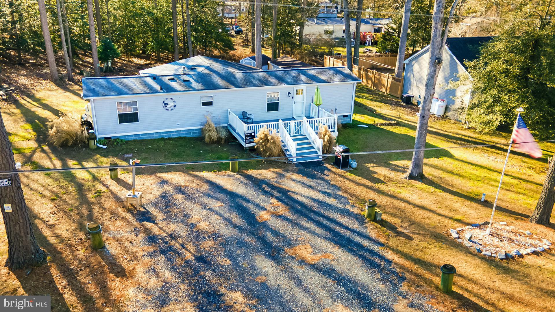 ANGOLA NECK PARK - Residential