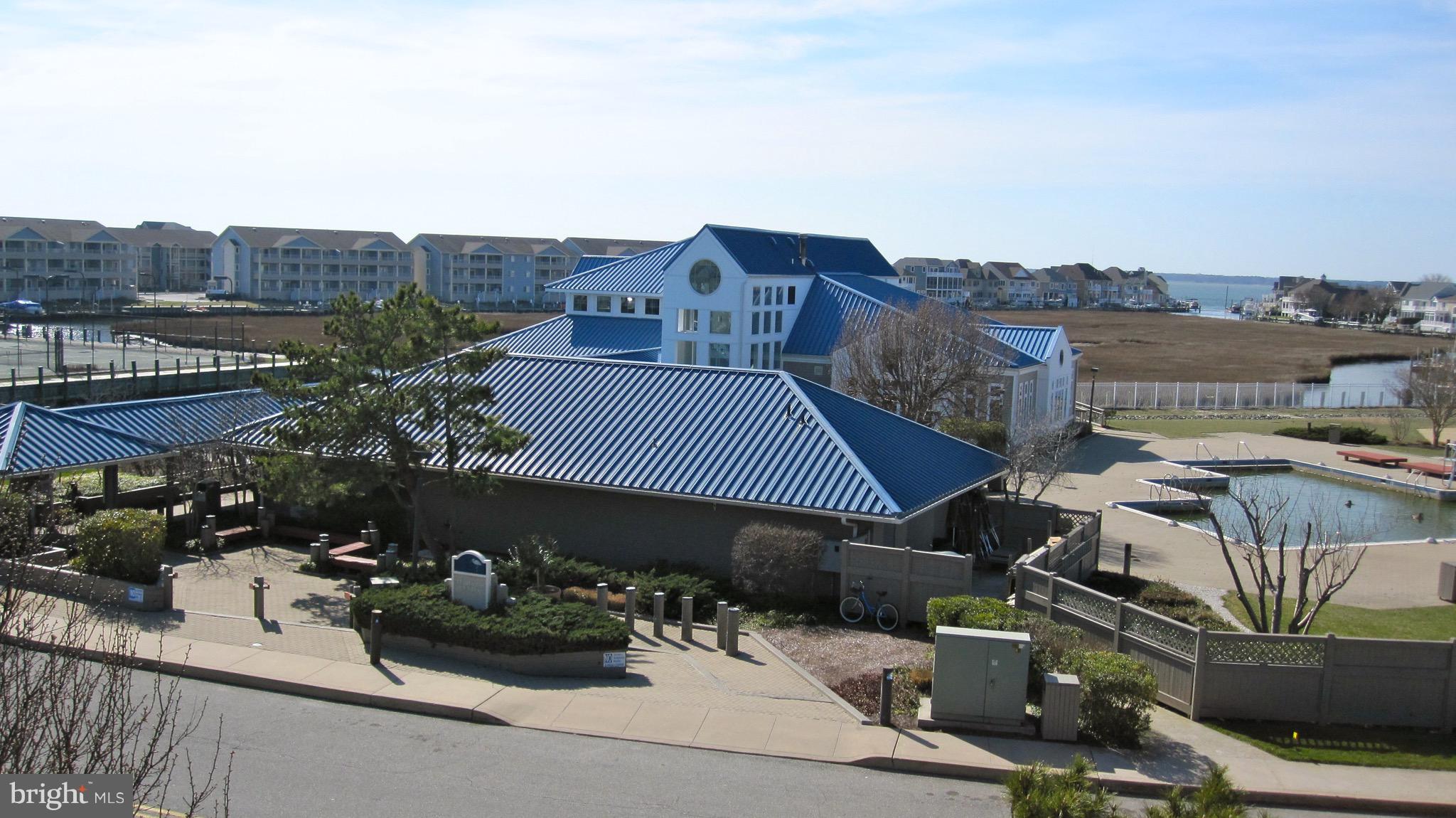 HERON HARBOUR - Land