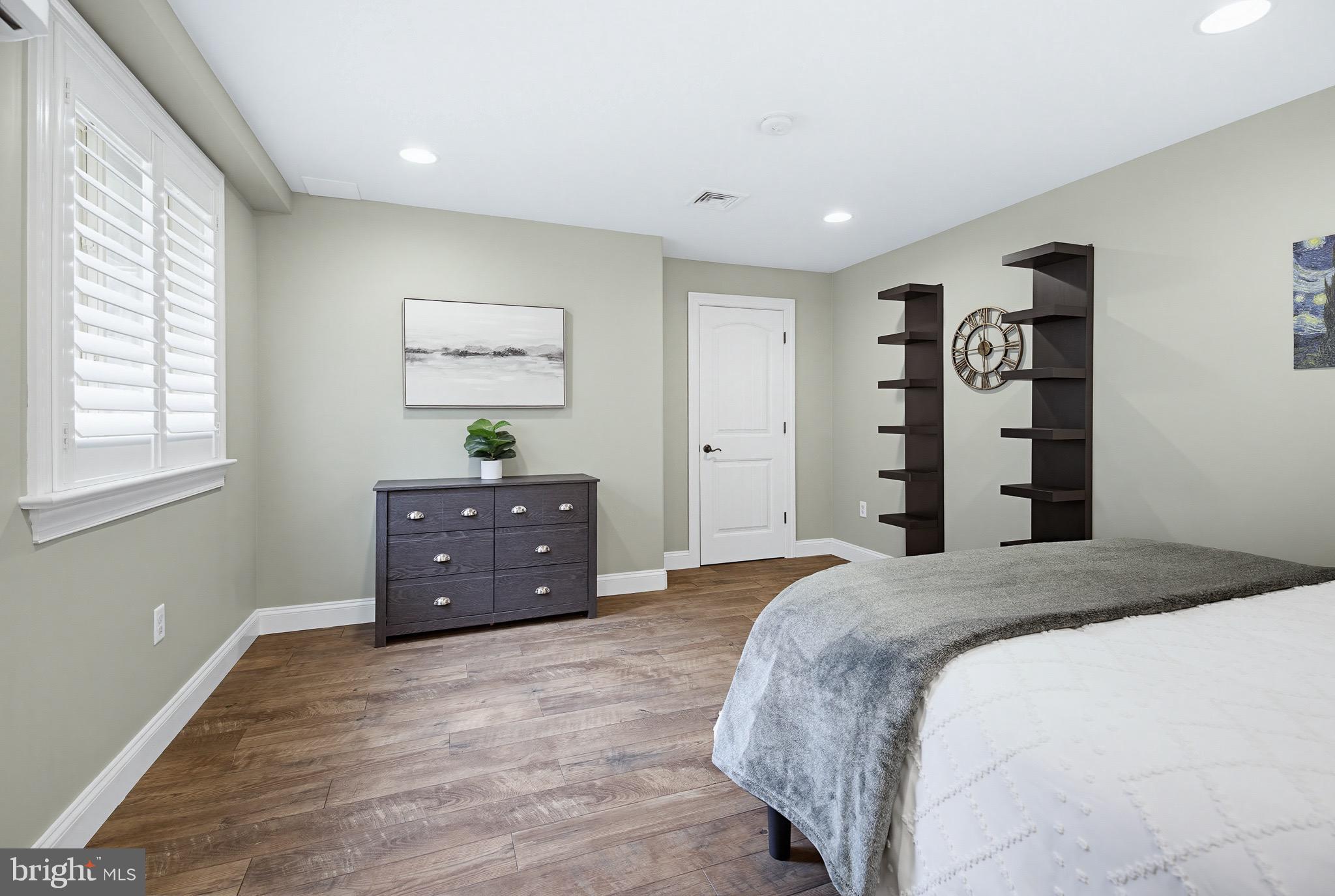 MILLWAY ACRES - Residential