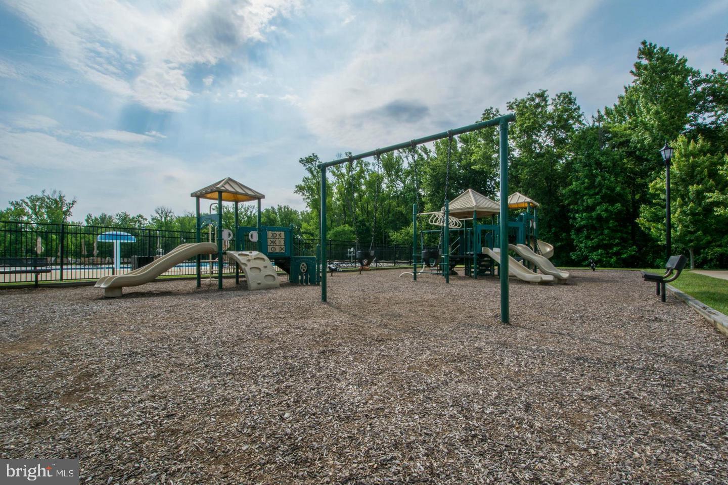 VILLAGES OF DORCHESTER - Residential