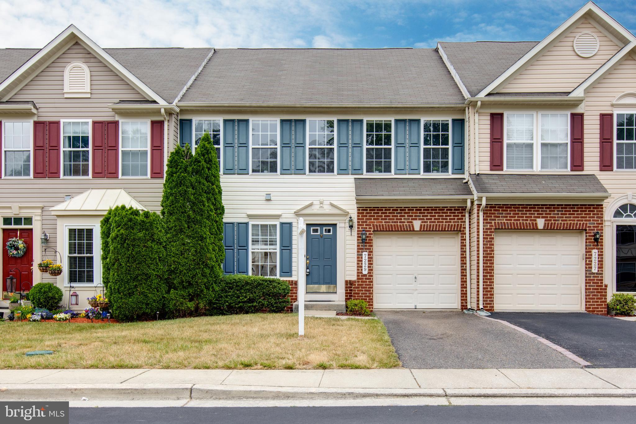 VILLAGES OF DORCHESTER - Residential