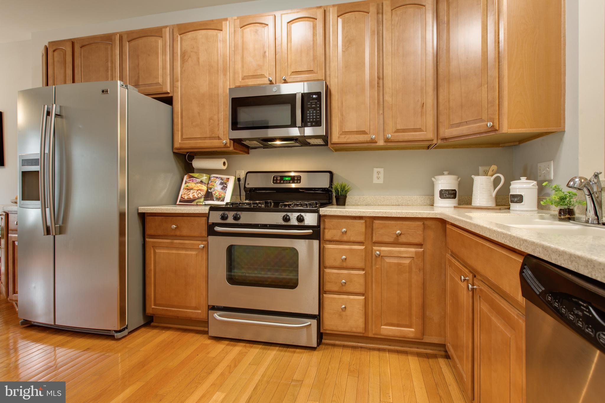 VILLAGES OF DORCHESTER - Residential