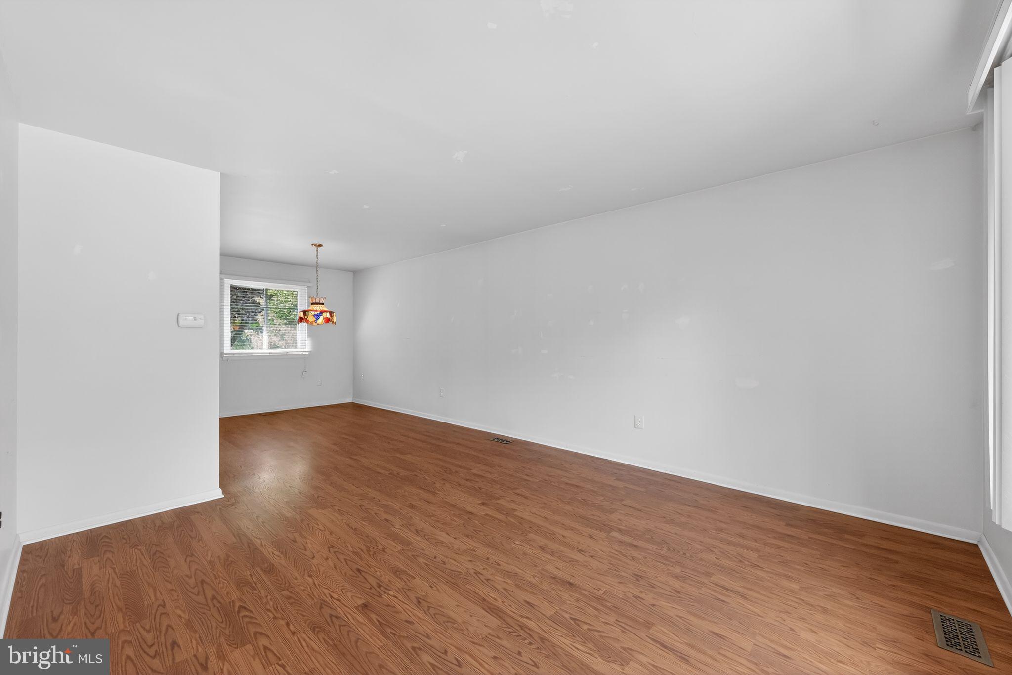 176 GOLFVIEW DRIVE
