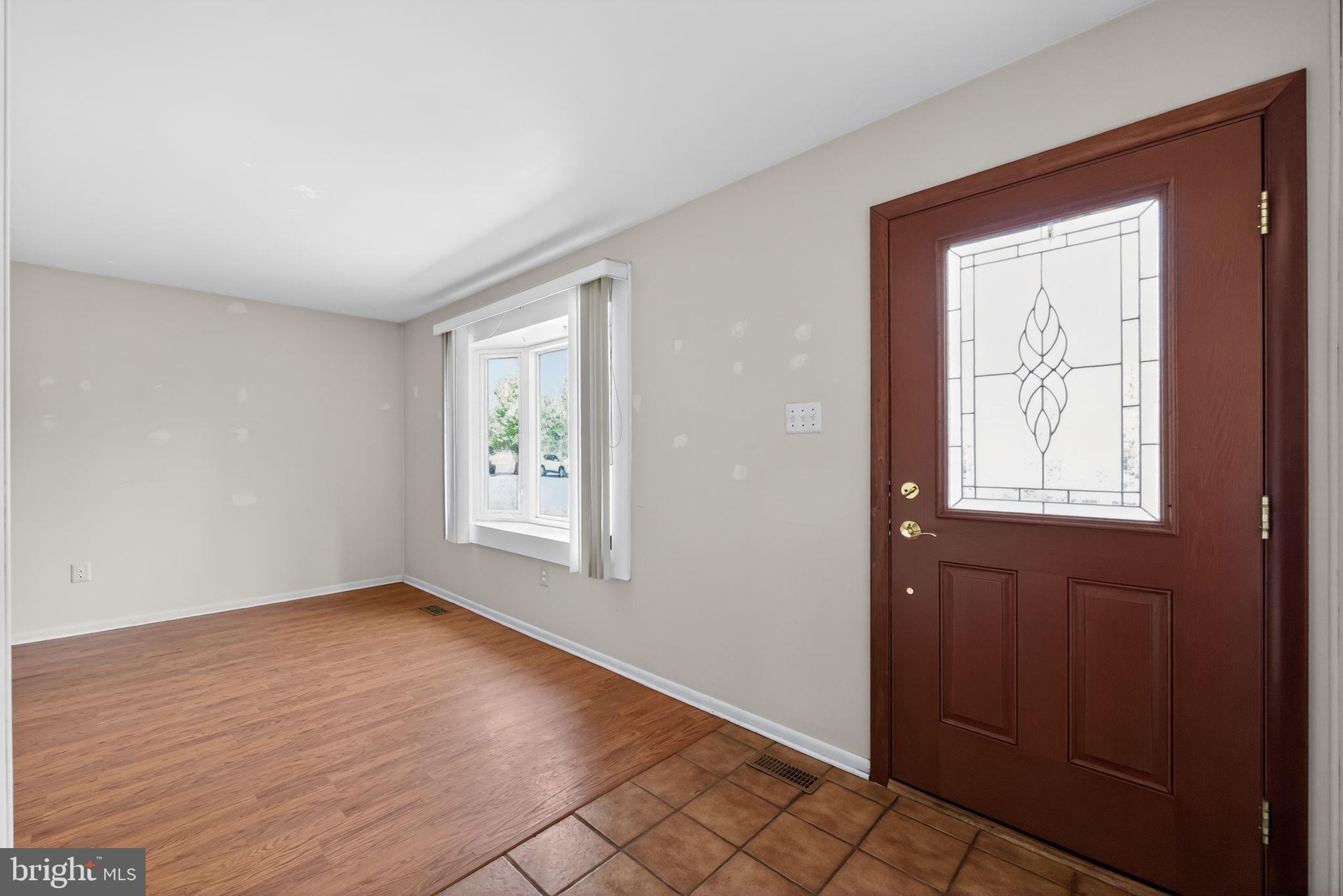 176 GOLFVIEW DRIVE