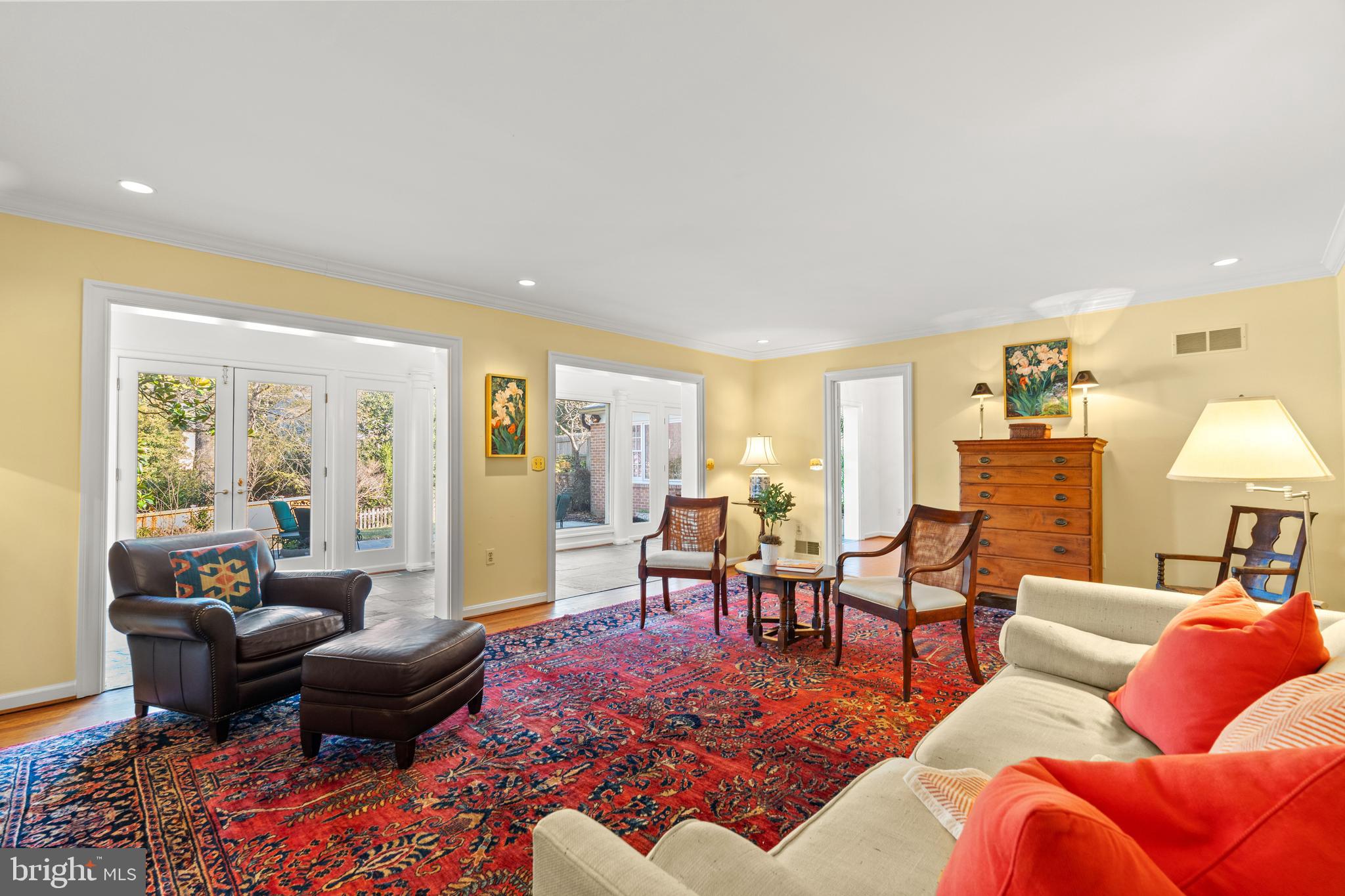 WESTMORELAND HILLS - Residential