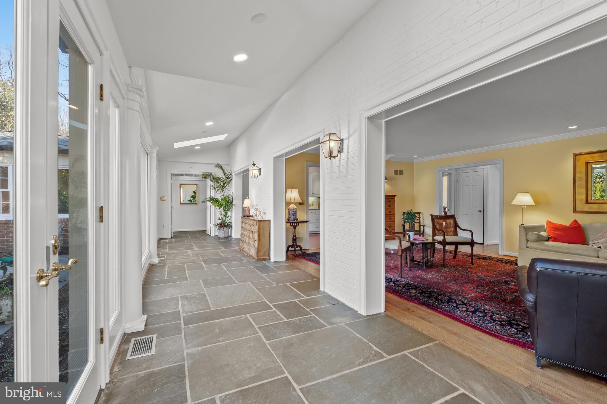 WESTMORELAND HILLS - Residential