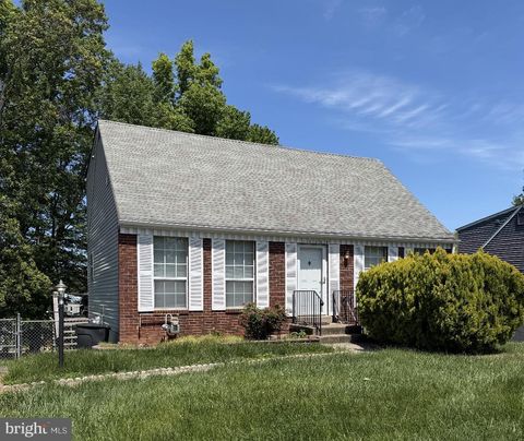 Photo of 14264 Lindendale Road, WOODBRIDGE, VA 22193 (MLS # VAPW2118686)