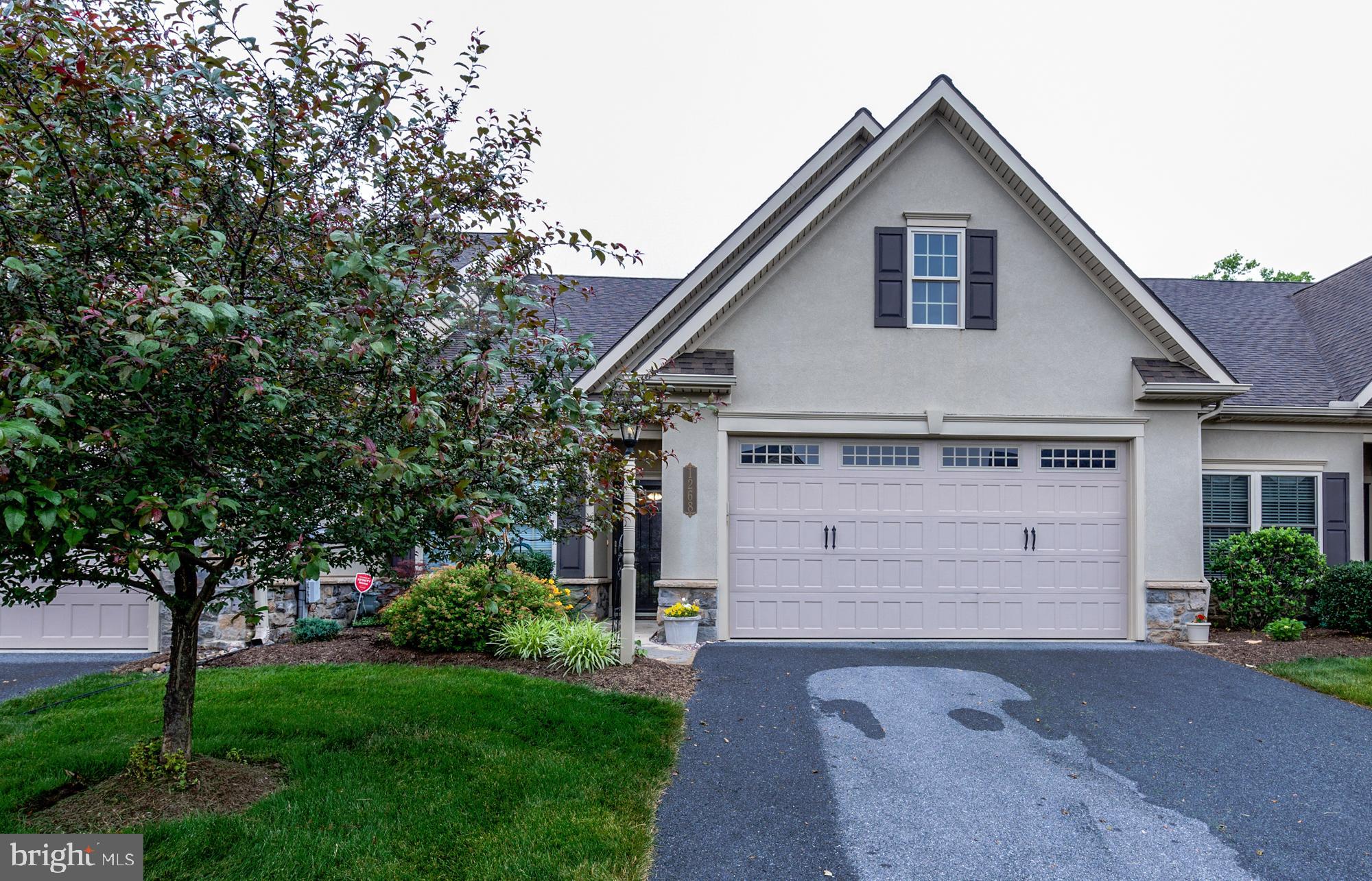 VILLAS AT ELM TREE - Residential