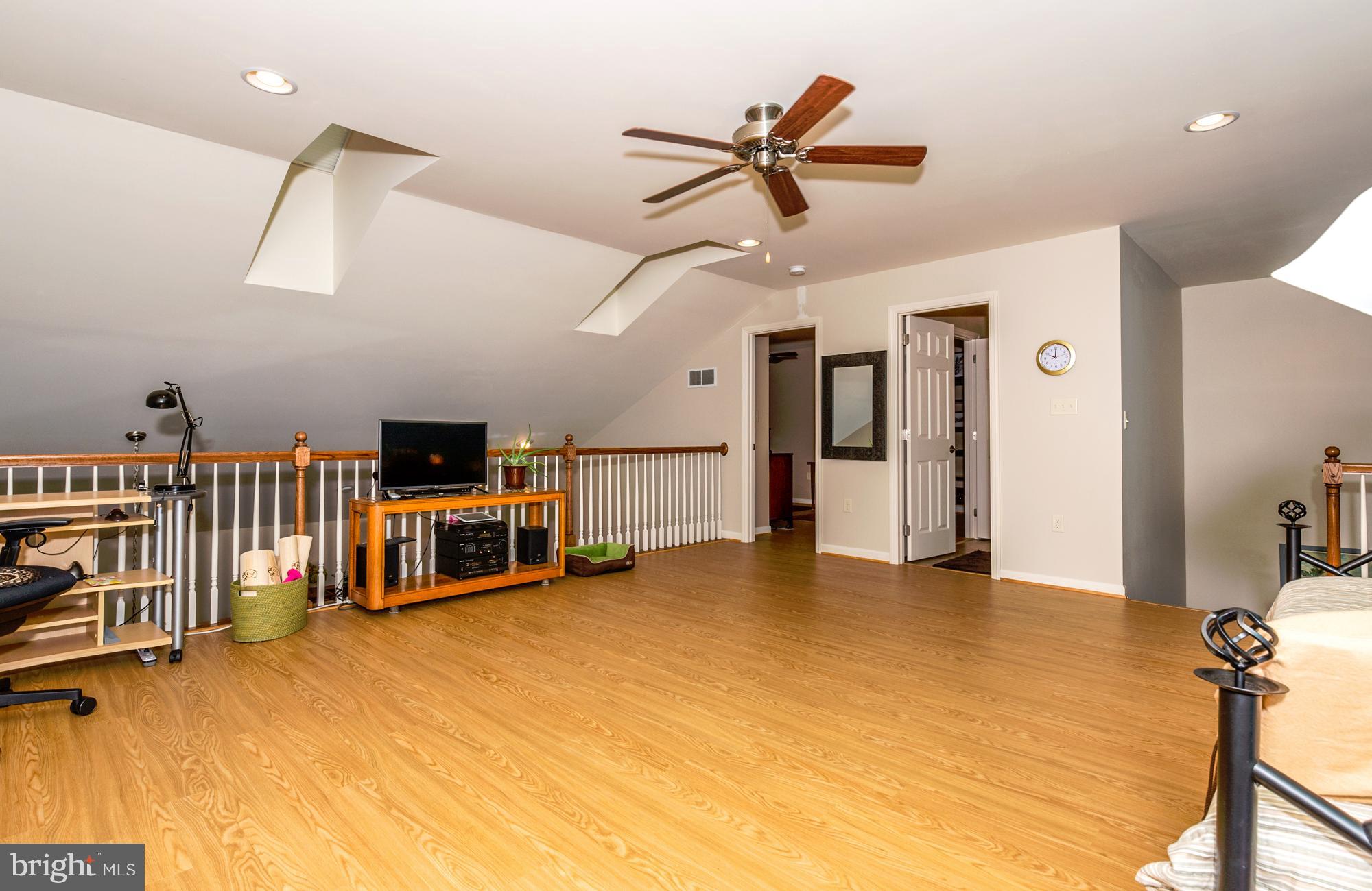 VILLAS AT ELM TREE - Residential