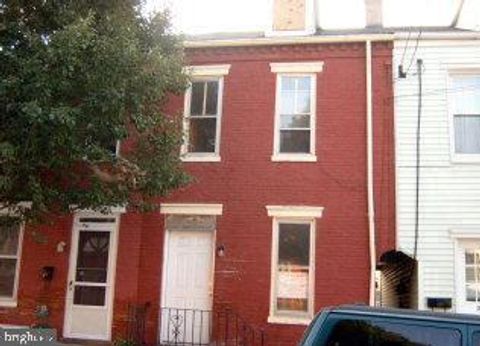 220 LAWRENCE STREET COLUMBIA PA 17512