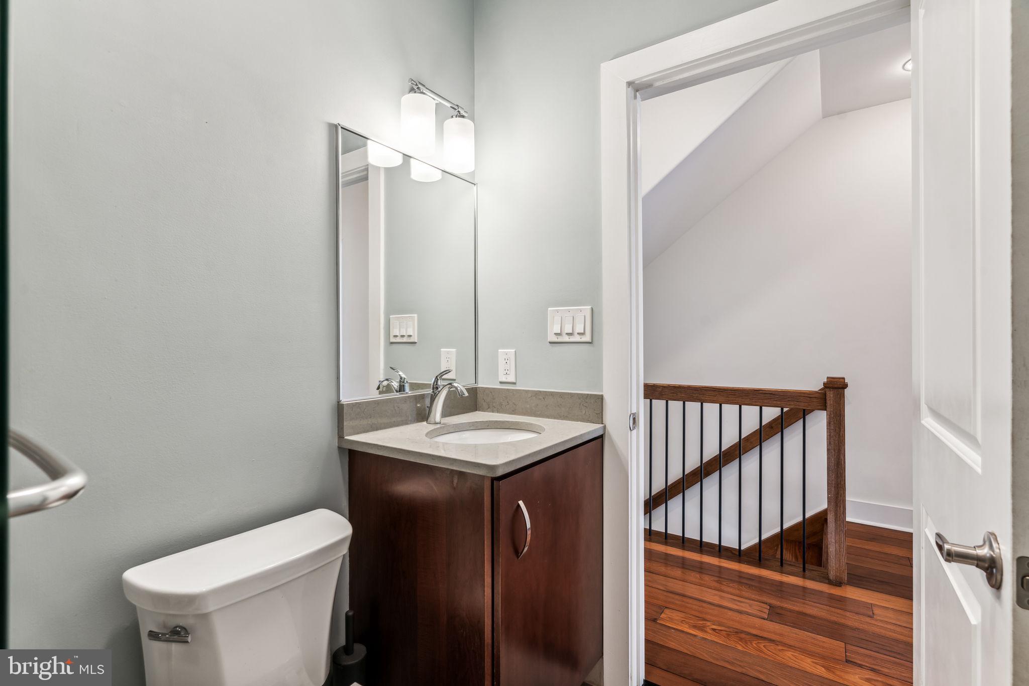 ROXBOROUGH - Residential