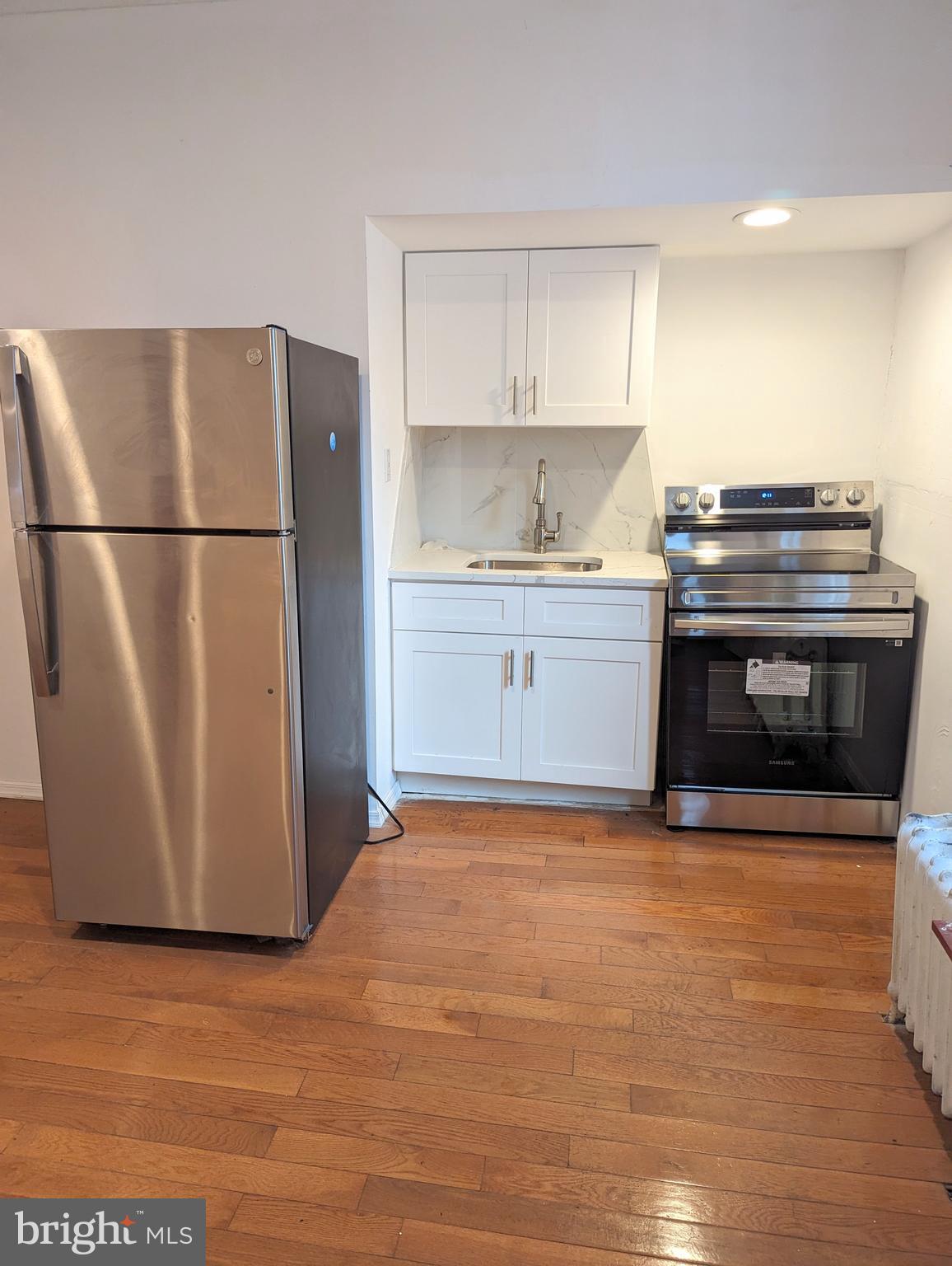 NEWBOLD - Commercial Sale