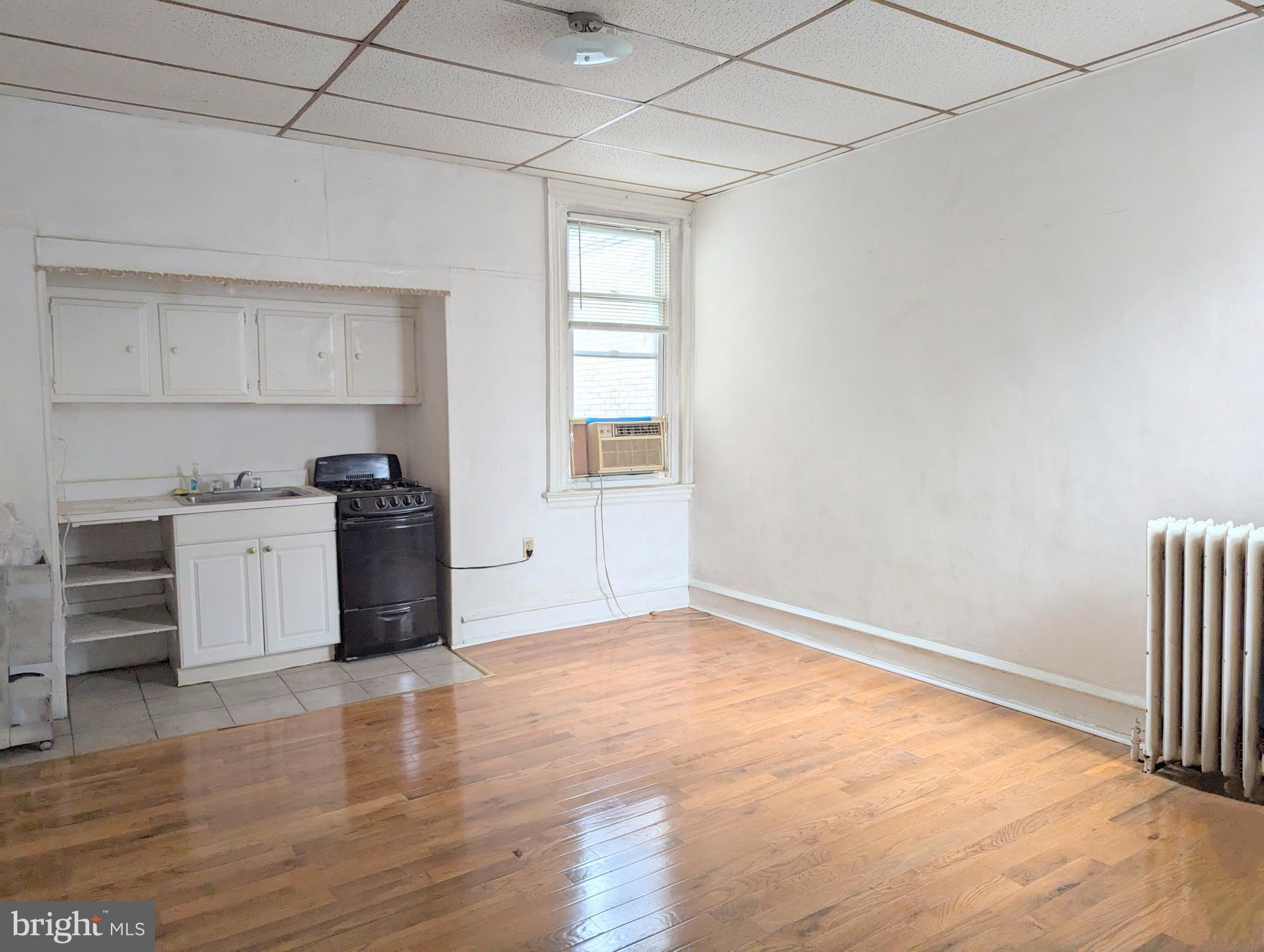 NEWBOLD - Commercial Sale