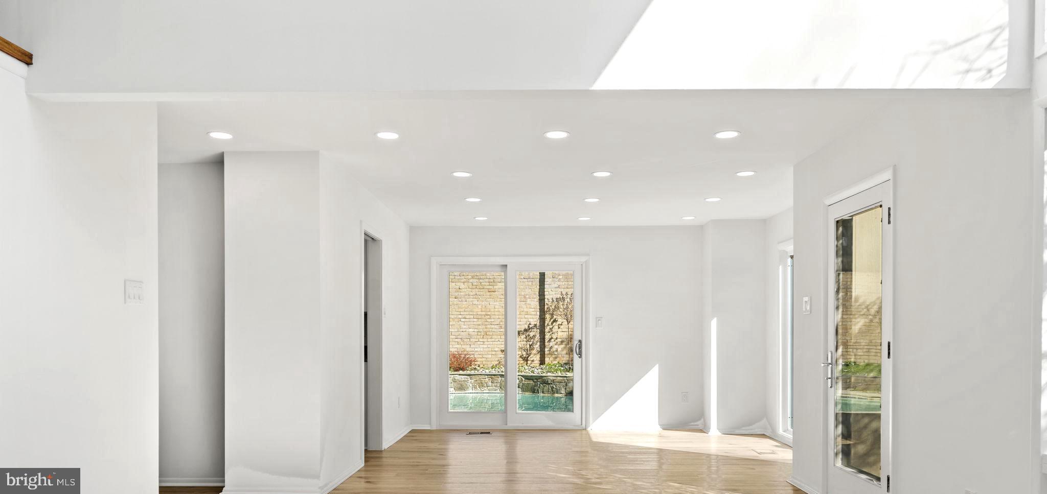 COURTS OF WYNGATE - Residential