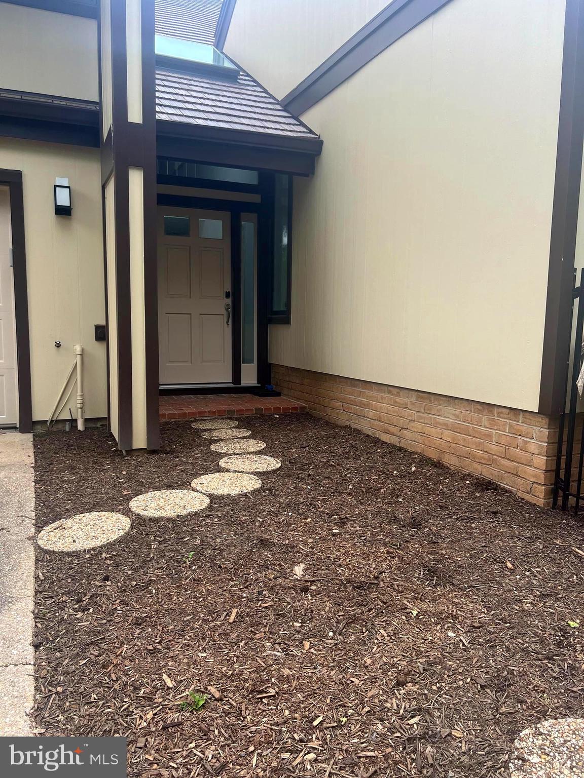 COURTS OF WYNGATE - Residential