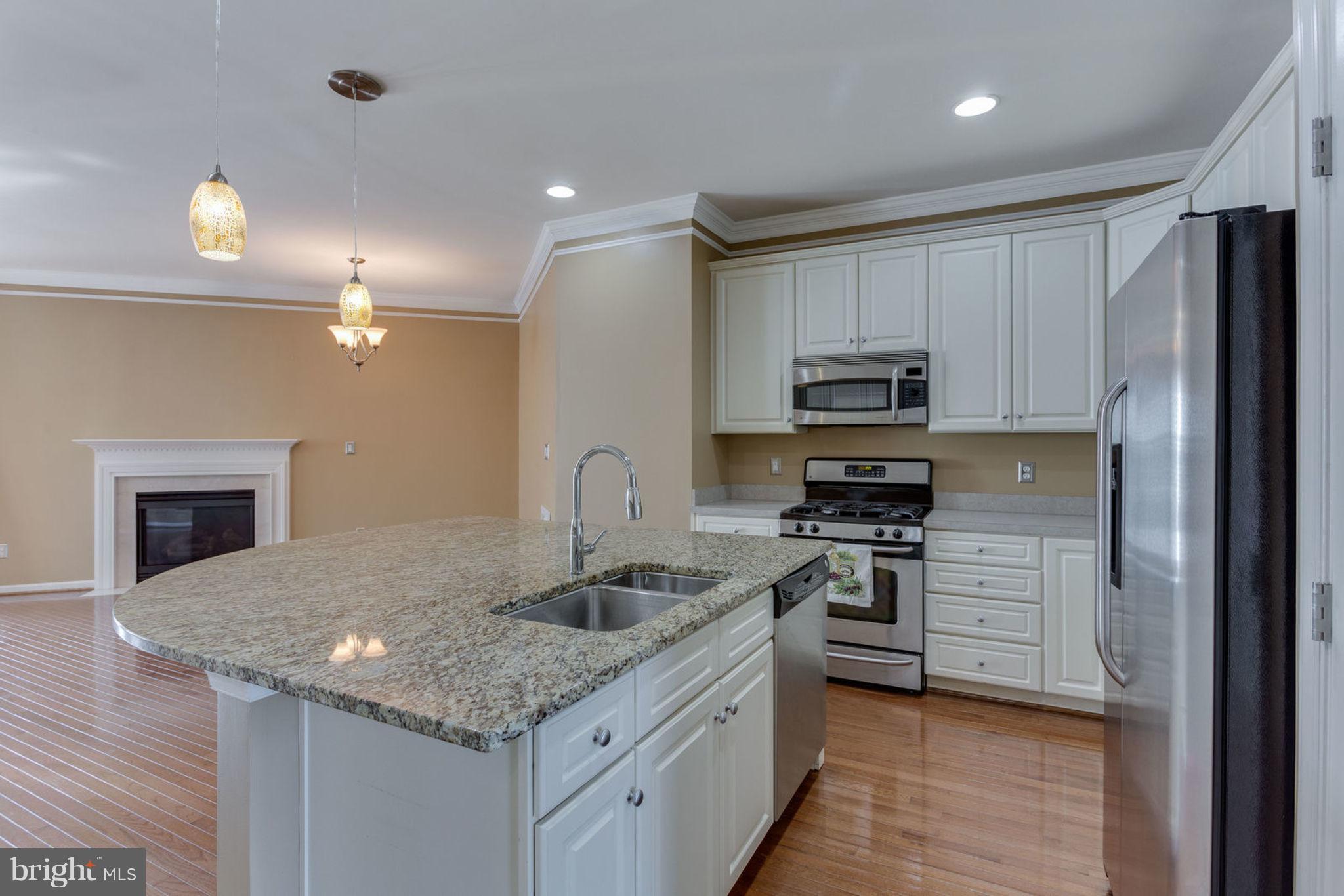 PEMBROOKE - Residential Lease