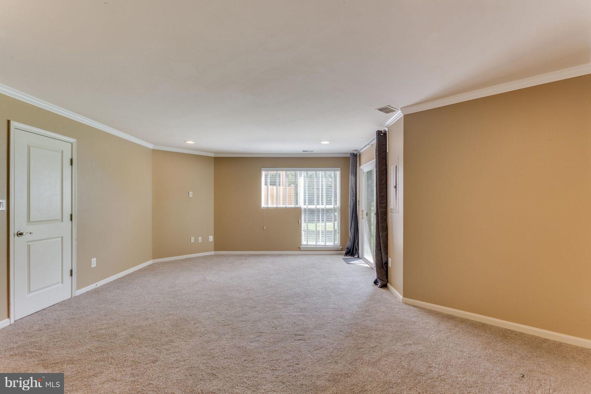 PEMBROOKE - Residential Lease