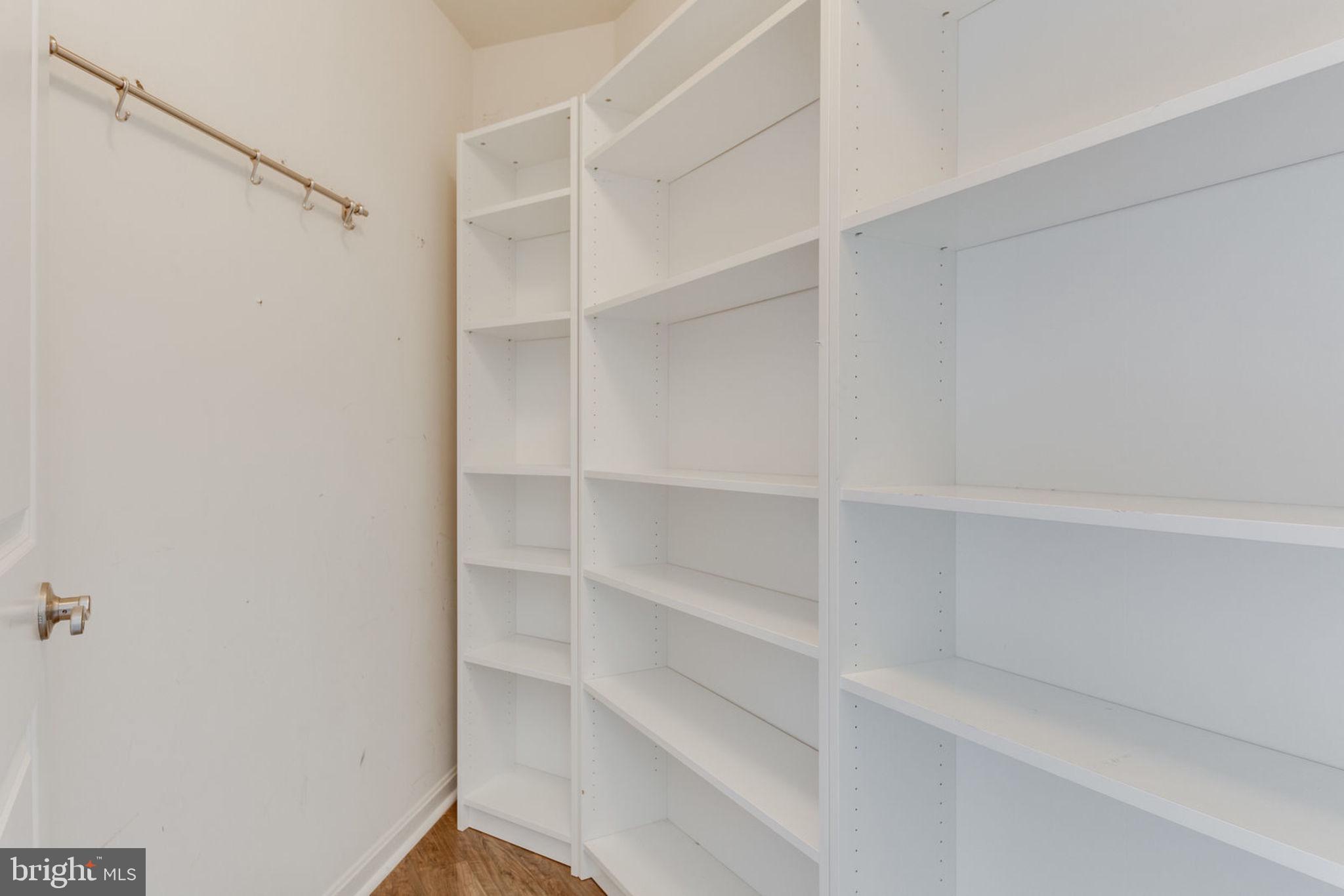 PEMBROOKE - Residential Lease