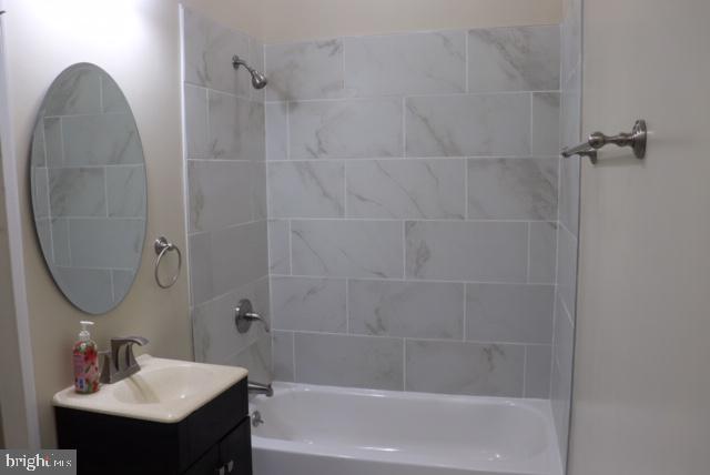 FELLS POINT HISTORIC DISTRICT - Residential Lease