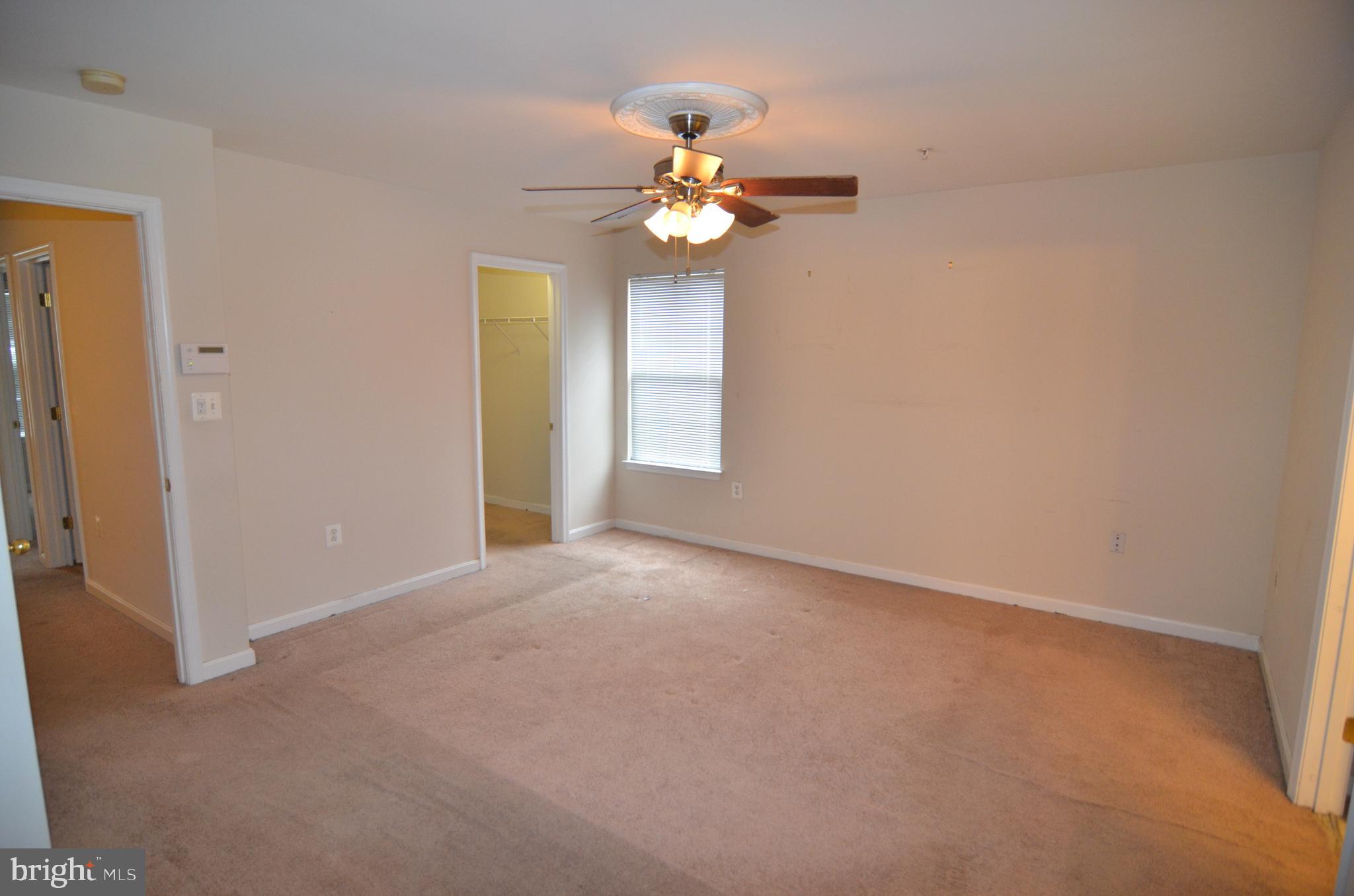 GREENHAVEN RUN - Residential Lease