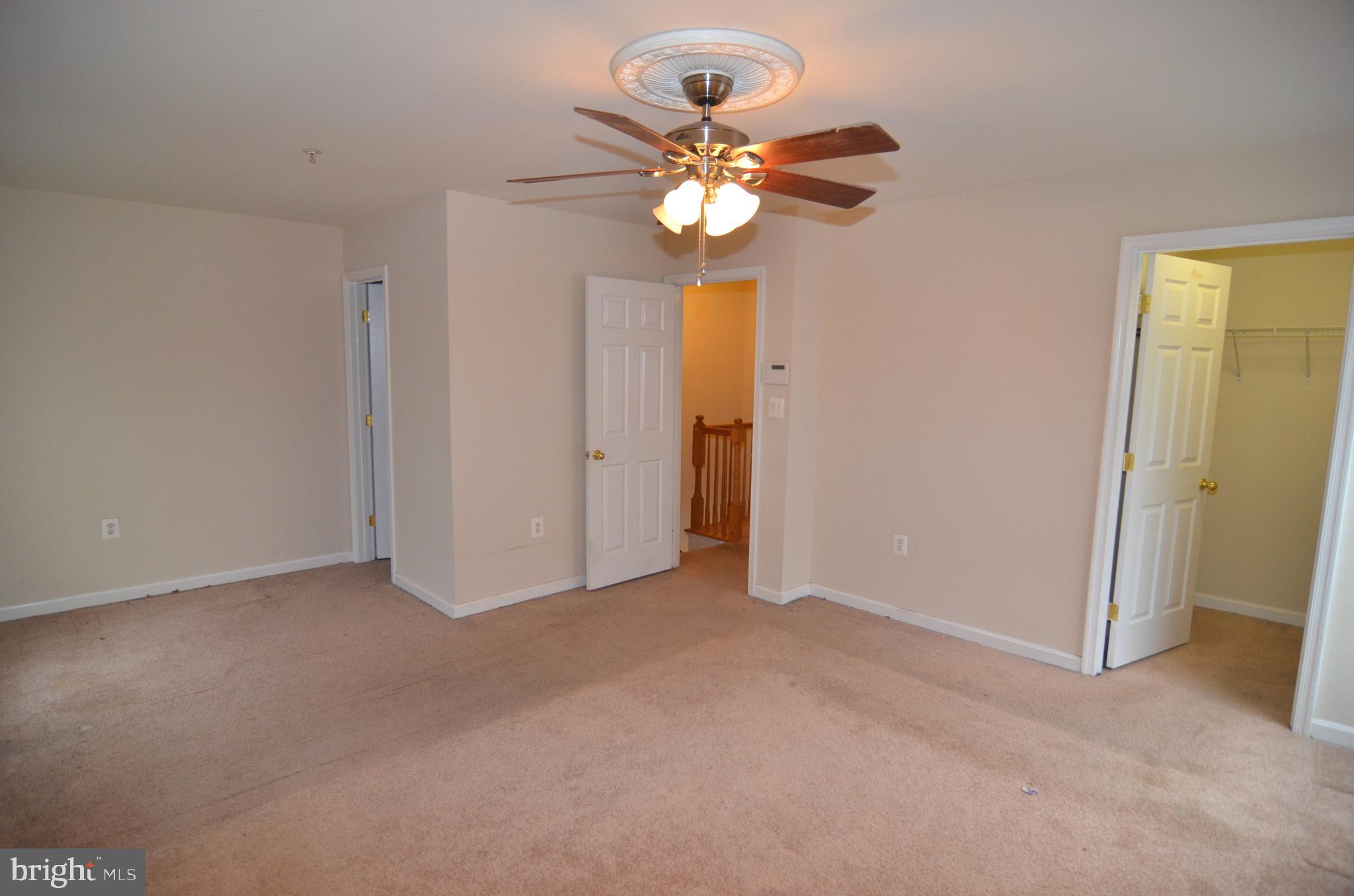 GREENHAVEN RUN - Residential Lease