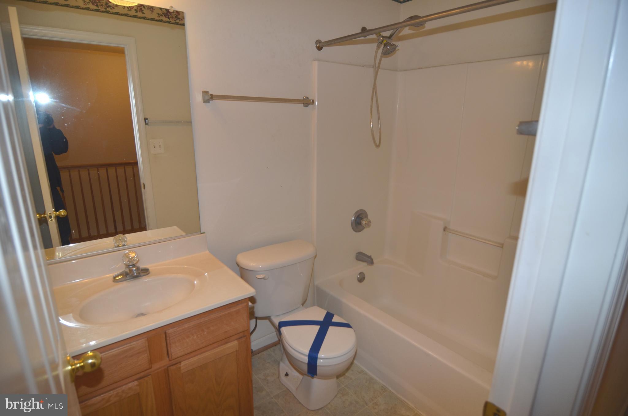 GREENHAVEN RUN - Residential Lease