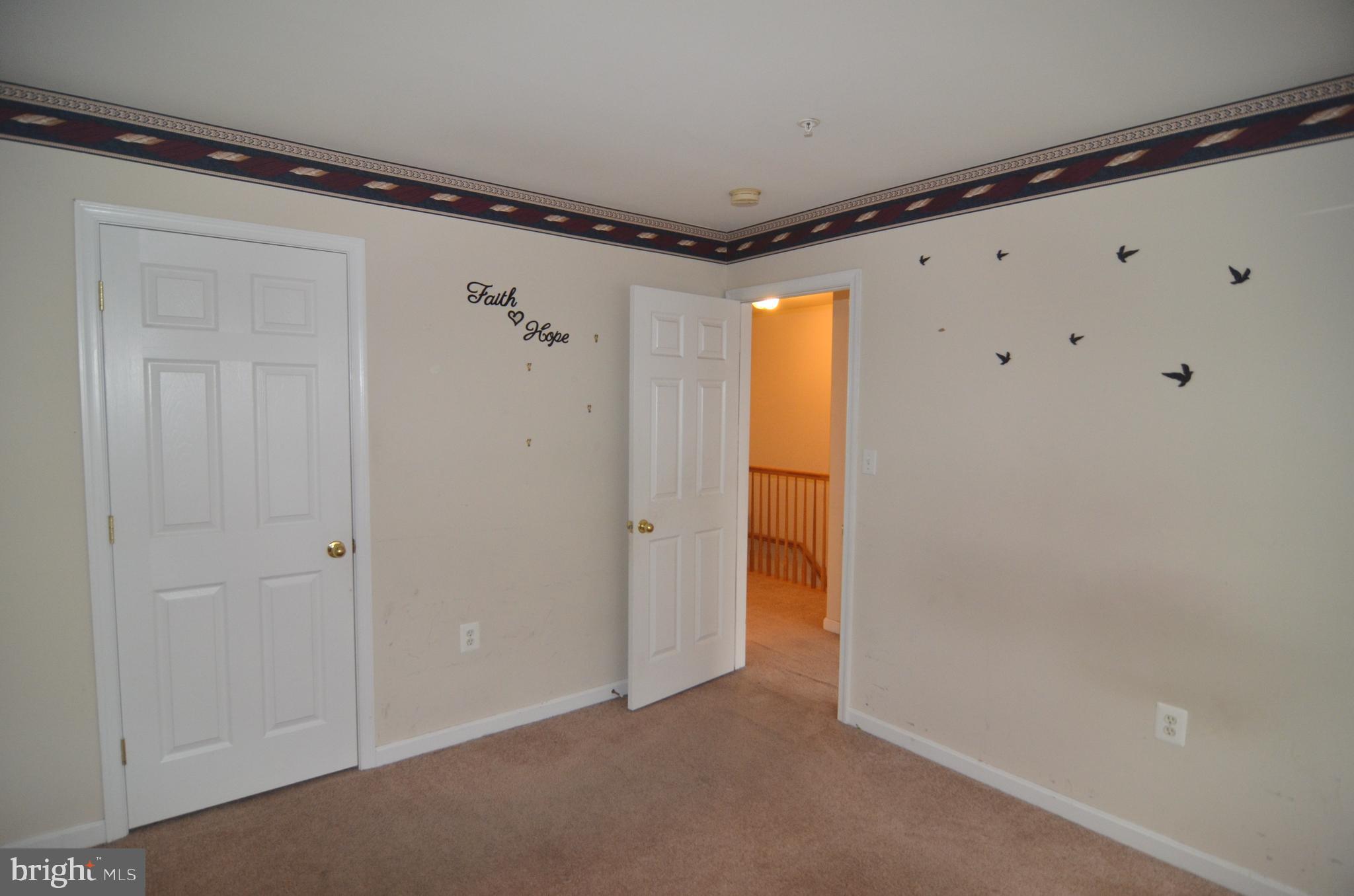 GREENHAVEN RUN - Residential Lease