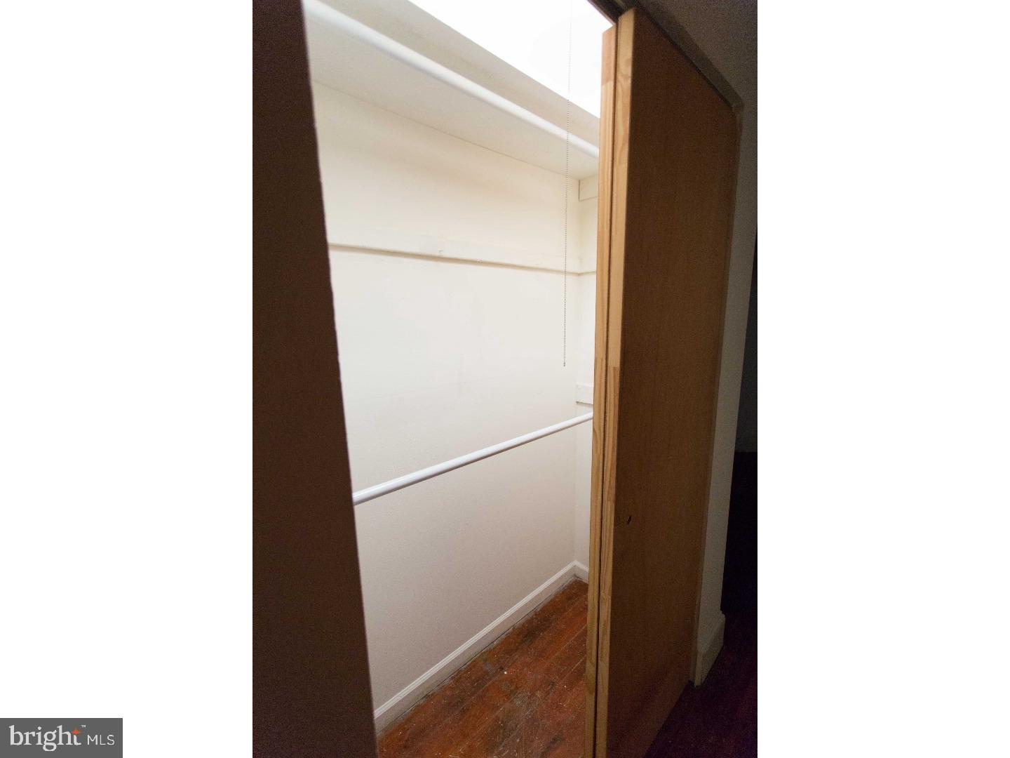 WASHINGTON SQ - Residential Lease