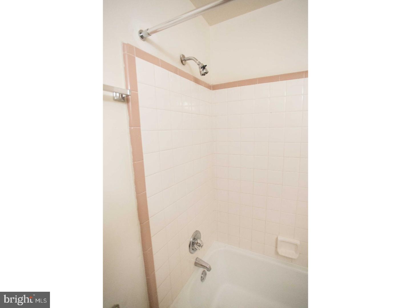 WASHINGTON SQ - Residential Lease