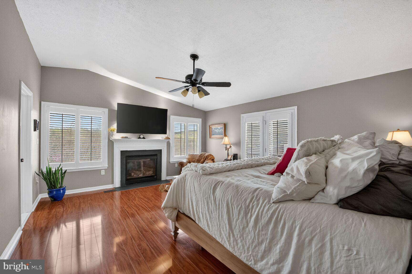 HARMONY MANOR ESTATES - Residential