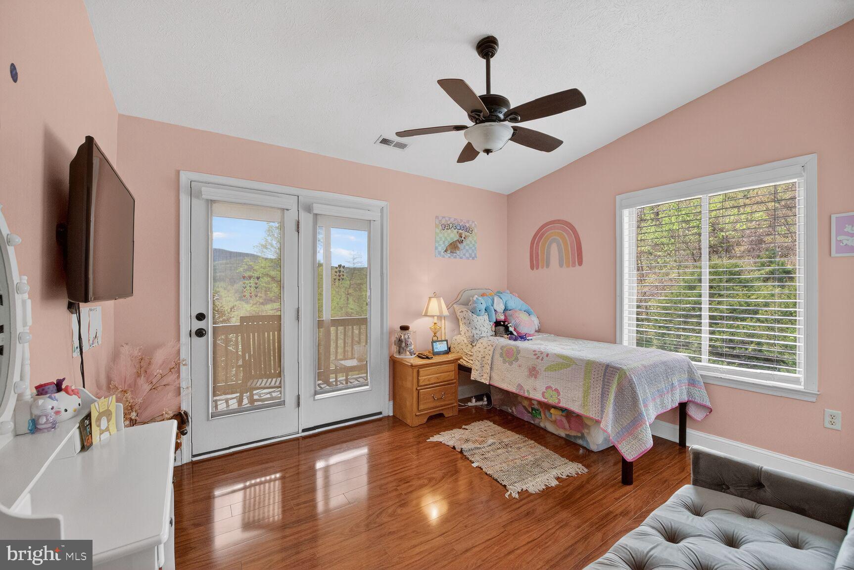 HARMONY MANOR ESTATES - Residential