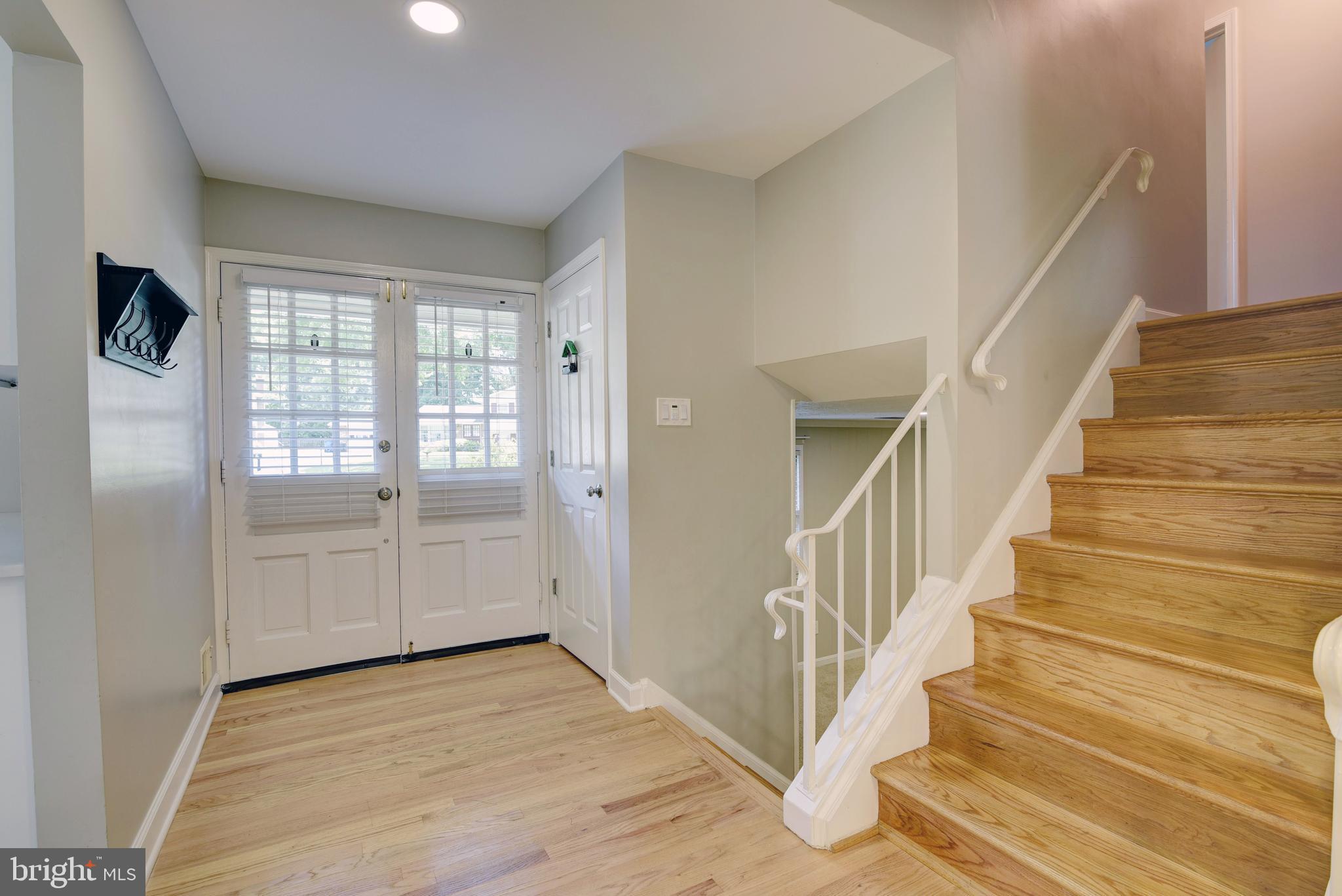 TYSONS VALLEY - Residential Lease