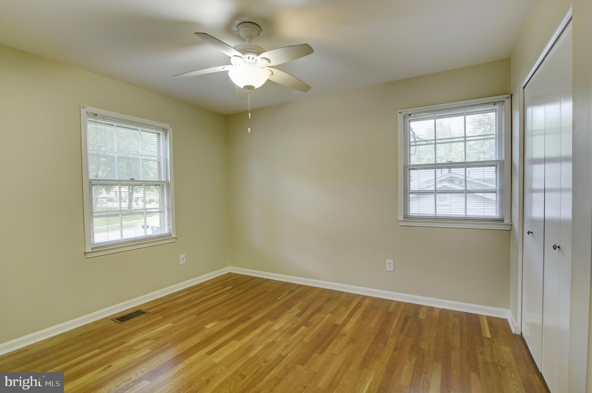 TYSONS VALLEY - Residential Lease