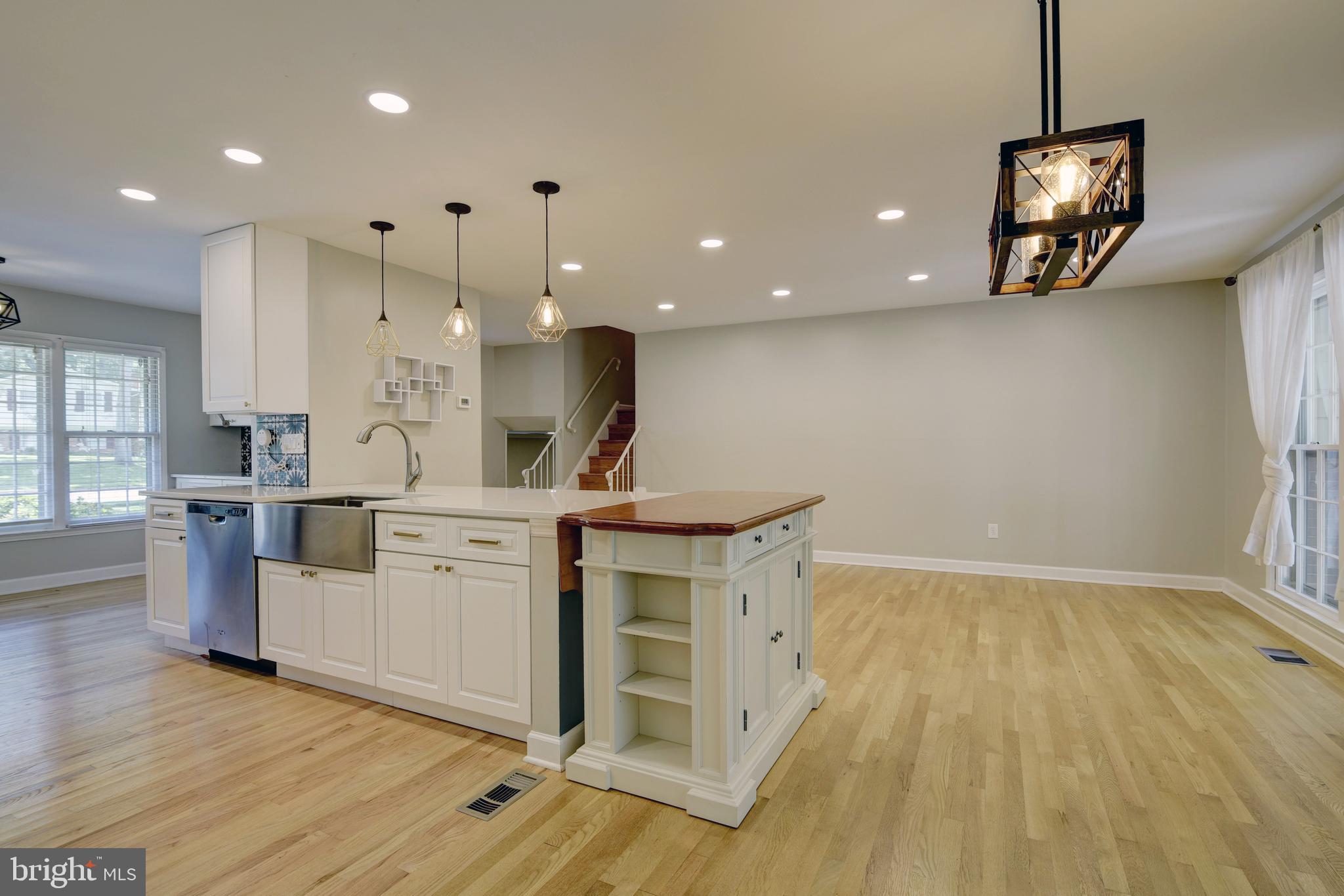 TYSONS VALLEY - Residential Lease