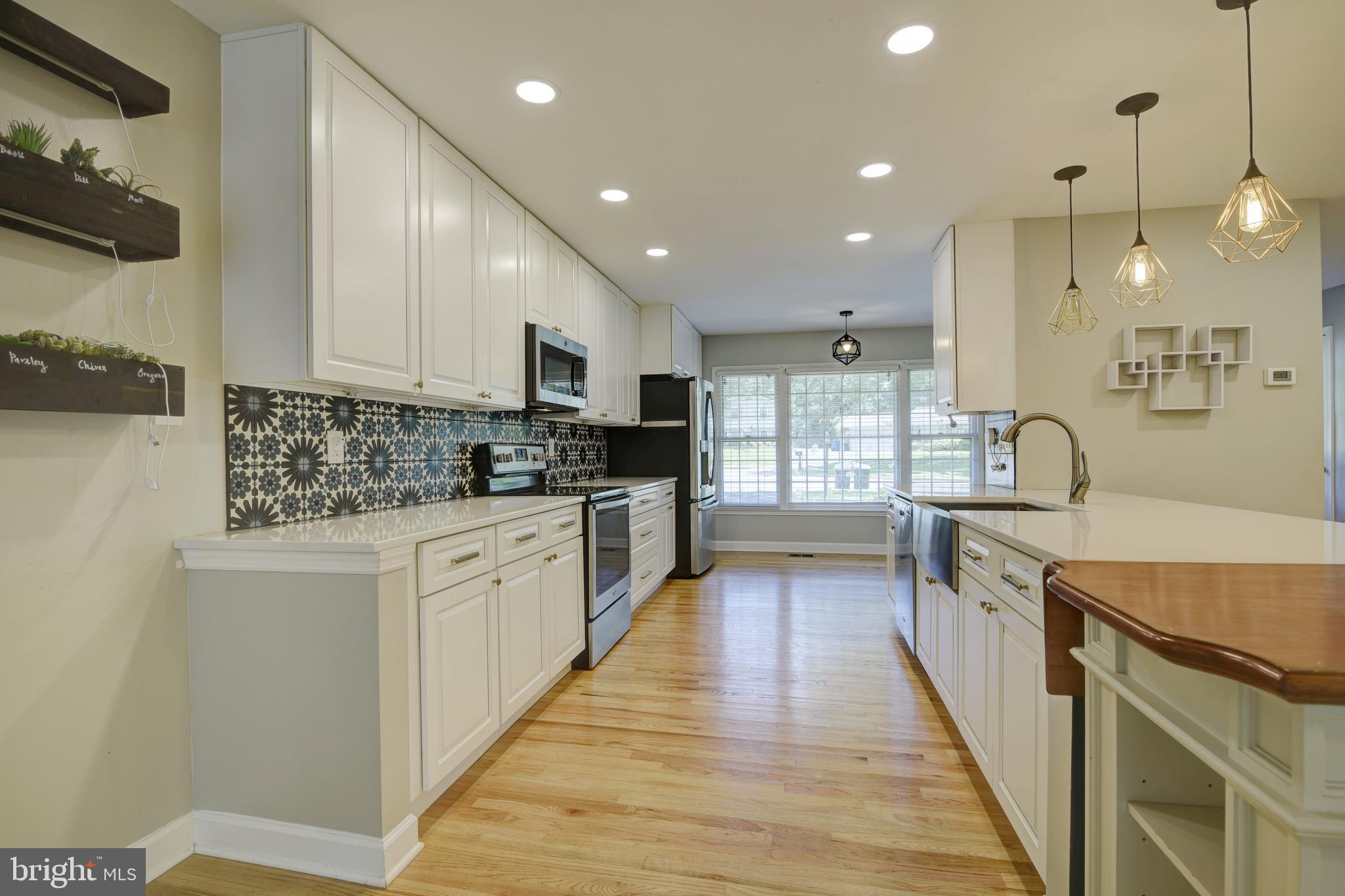 TYSONS VALLEY - Residential Lease