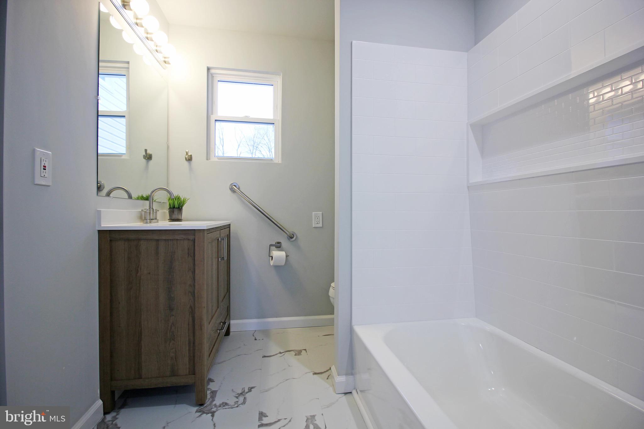 MORRIS HILL - Residential