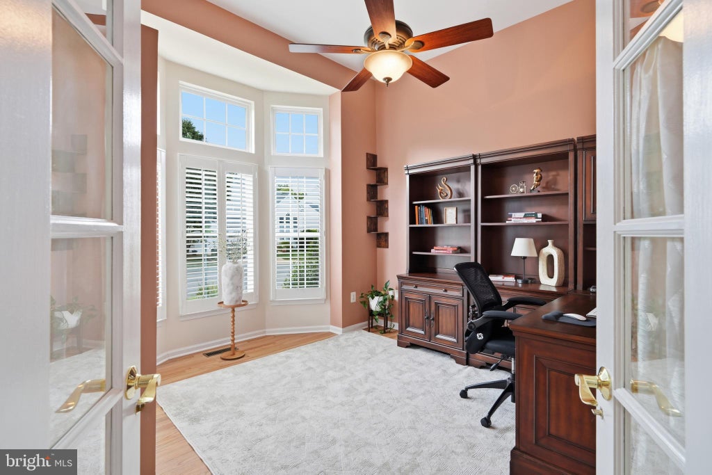 Photo of 8159 Tenbrook Drive, GAINESVILLE, VA 20155 (MLS # VAPW2125966)