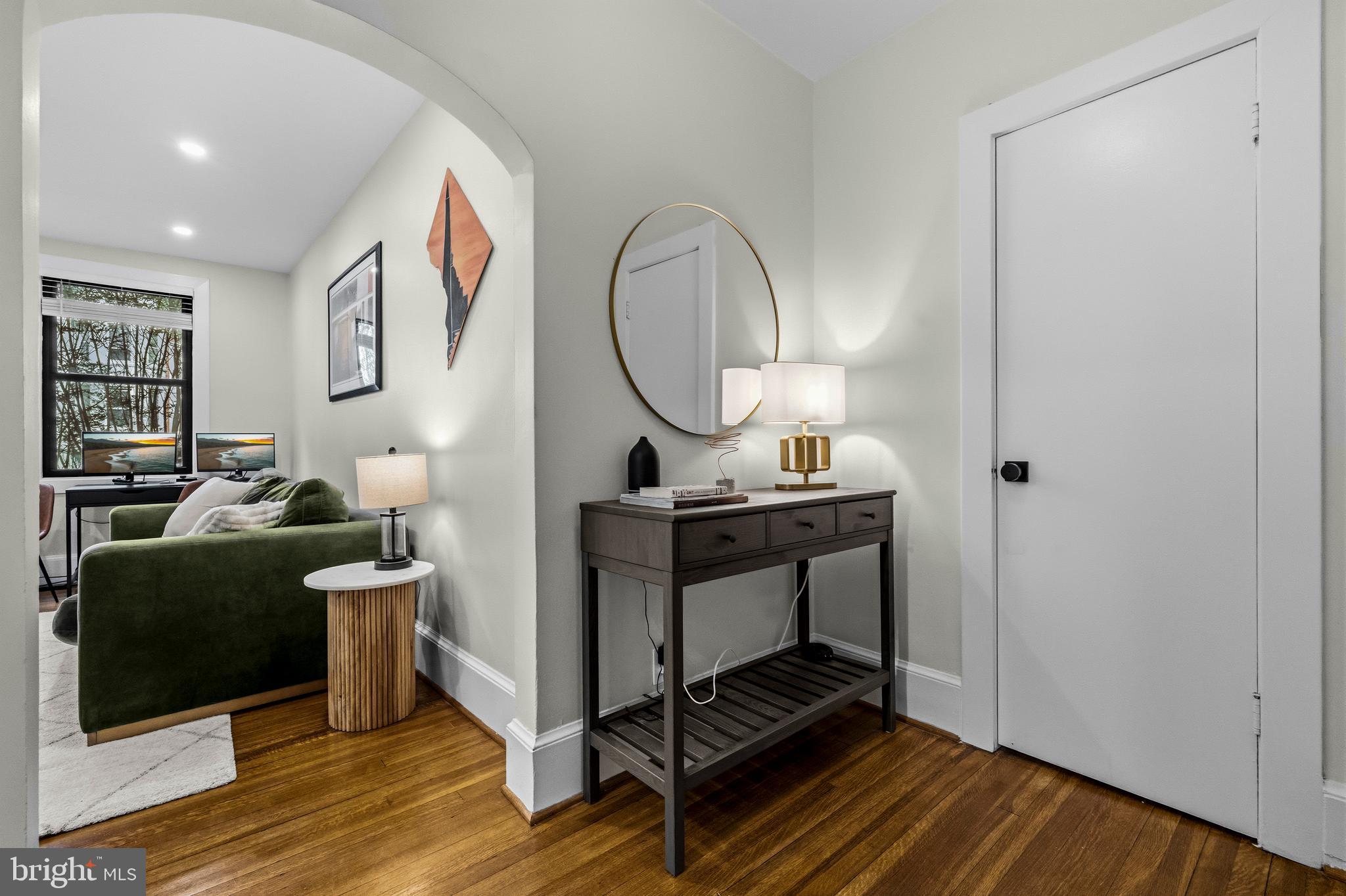1726 17TH STREET NW 201