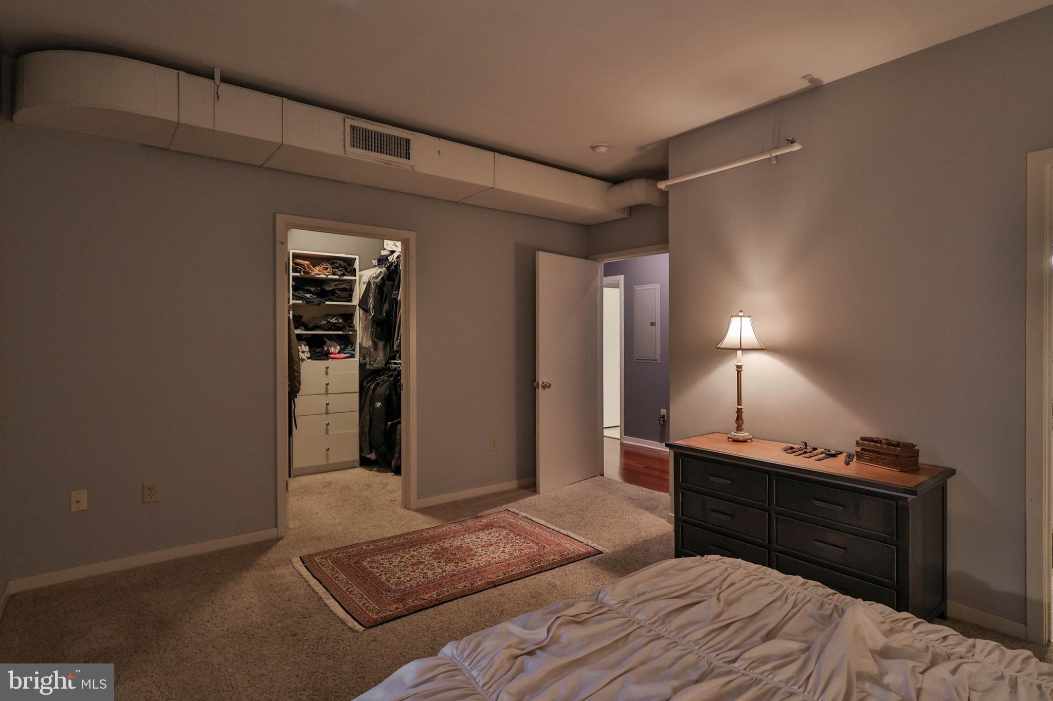 RIVERPORT - Residential