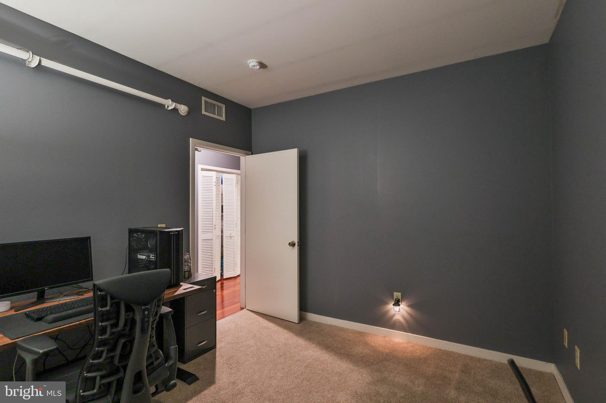RIVERPORT - Residential