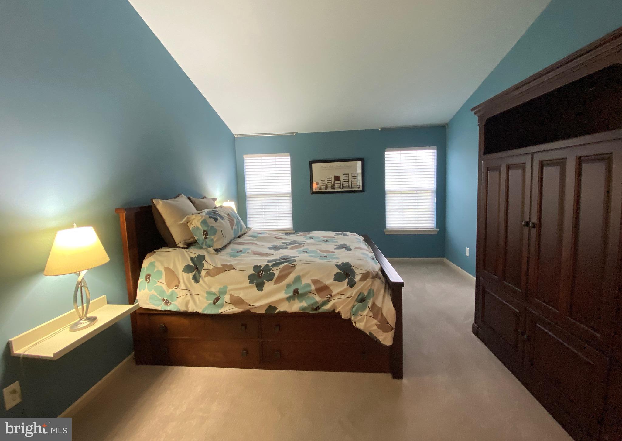 HUNT CLUB - Residential