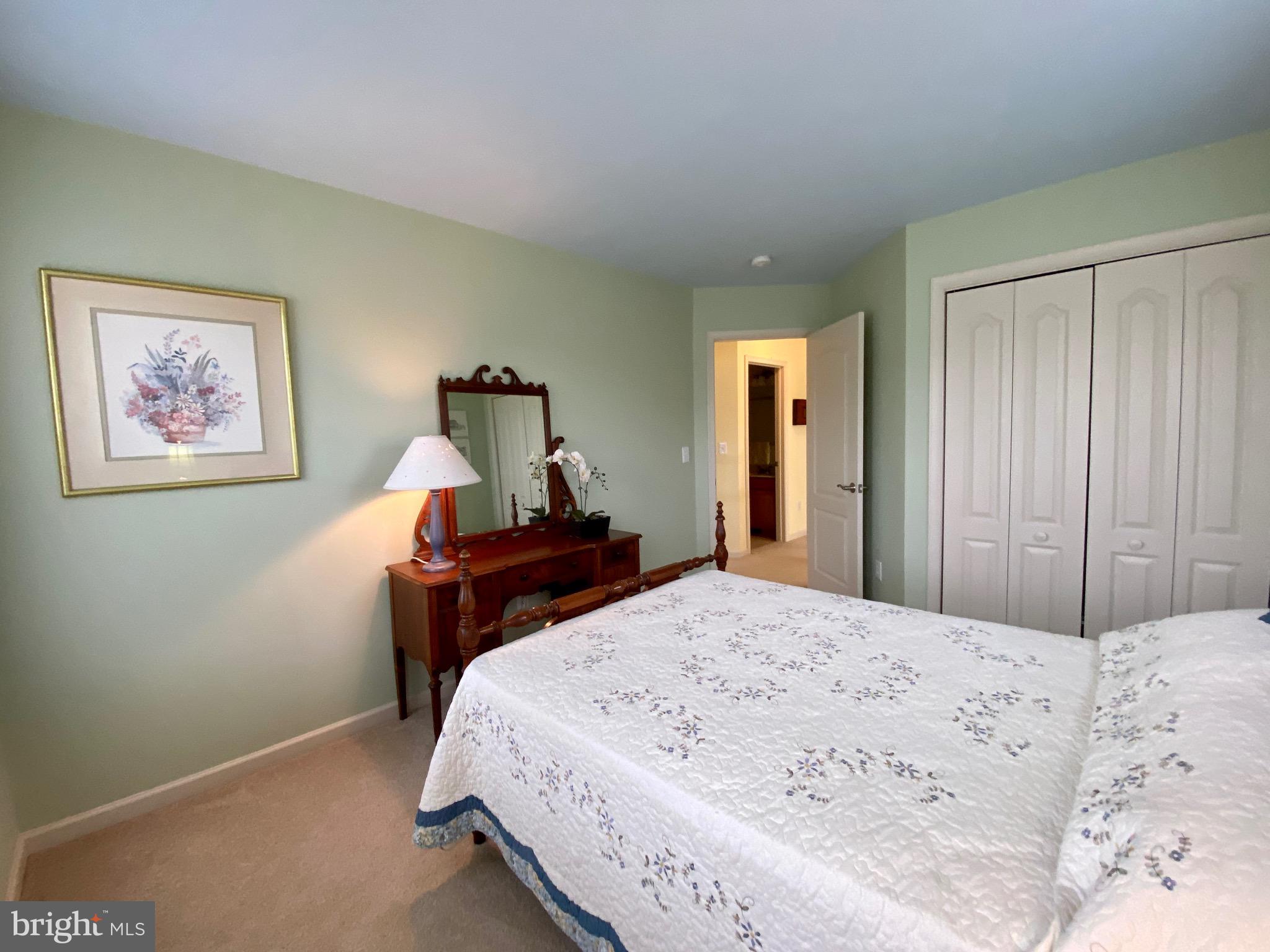 HUNT CLUB - Residential